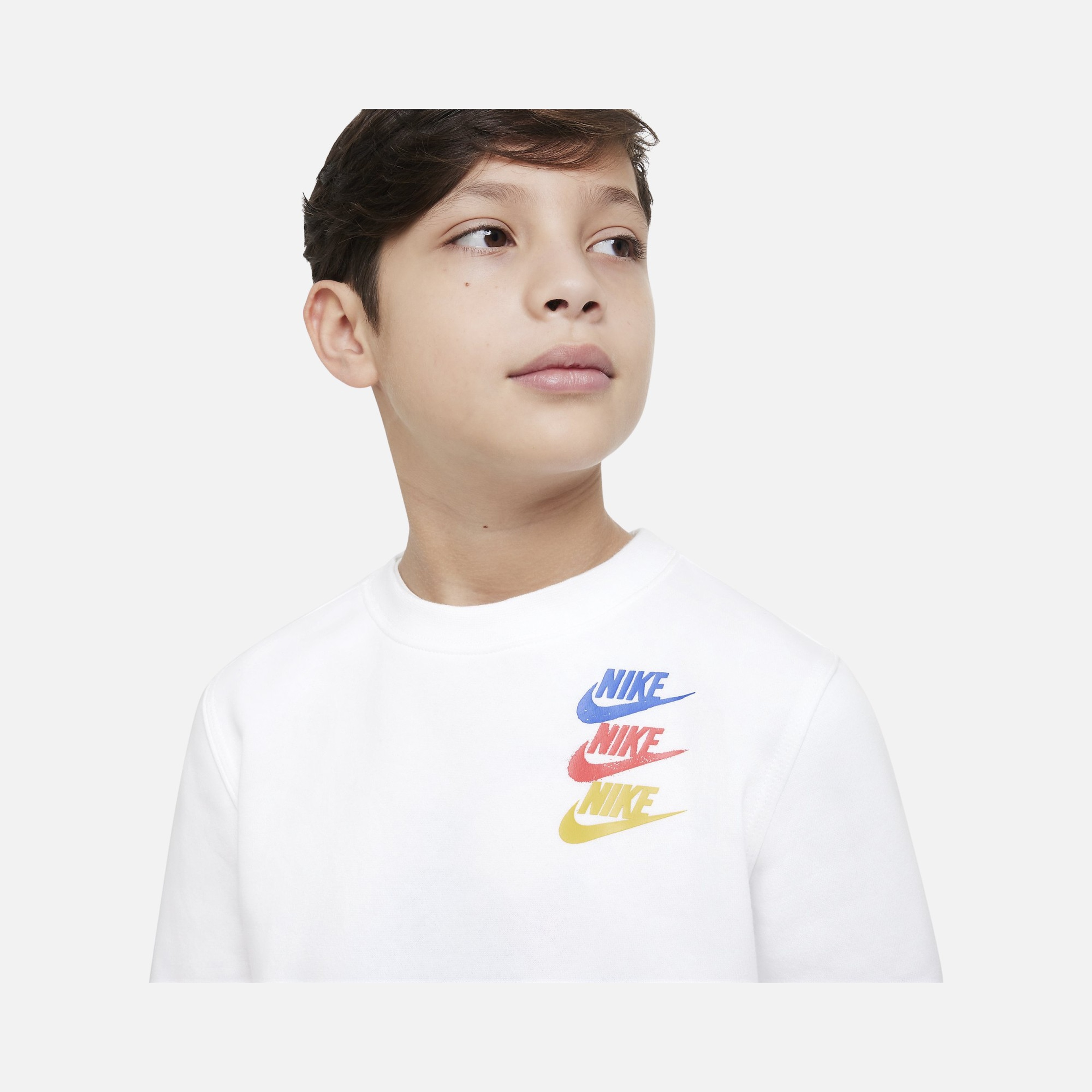 Nike Sportswear Standard Issue (Boys') Long-Sleeve Sweatshirt
