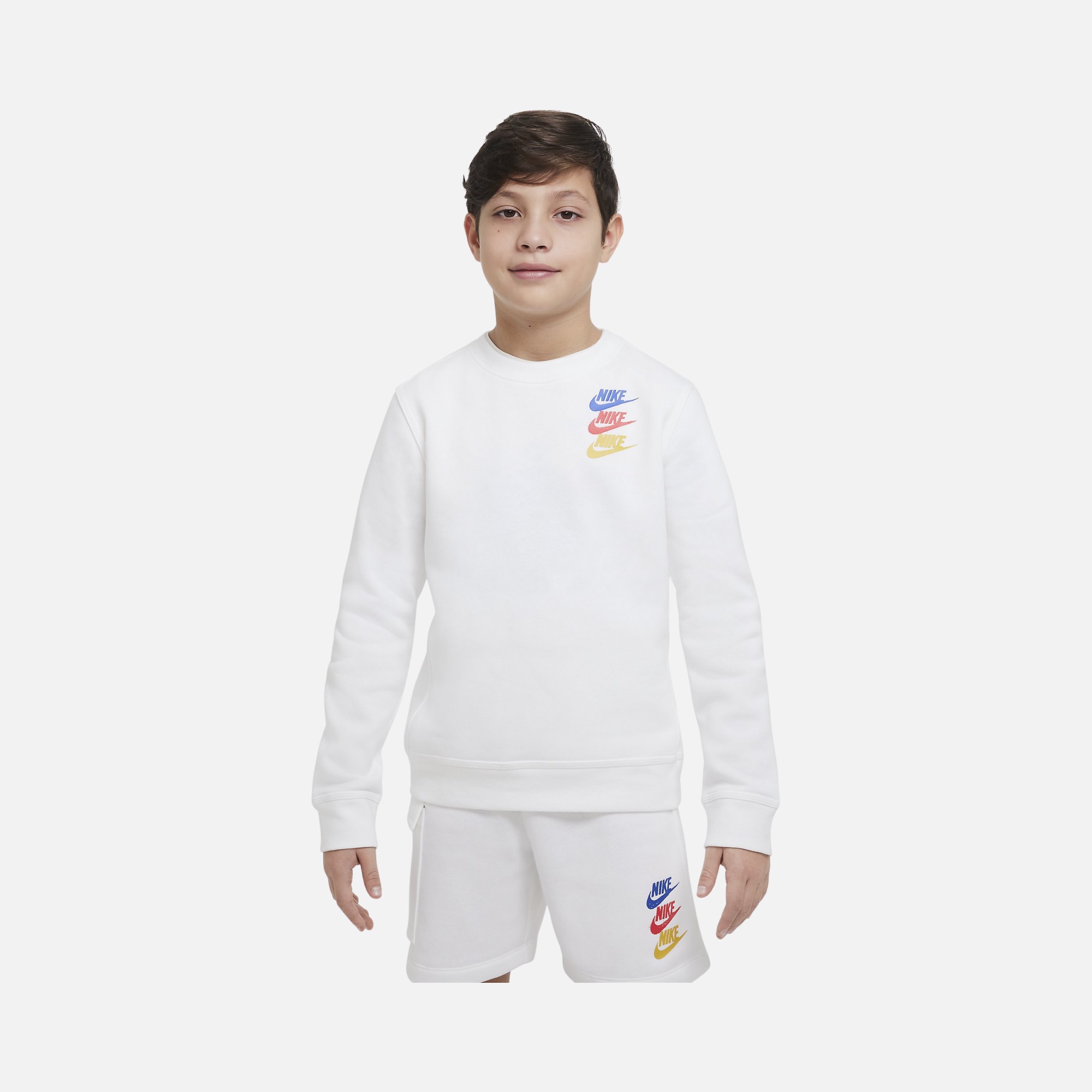 Nike Sportswear Standard Issue (Boys') Long-Sleeve Sweatshirt