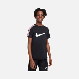 Nike Sportswear Repeat Older (Boys') Short-Sleeve Çocuk Tişört