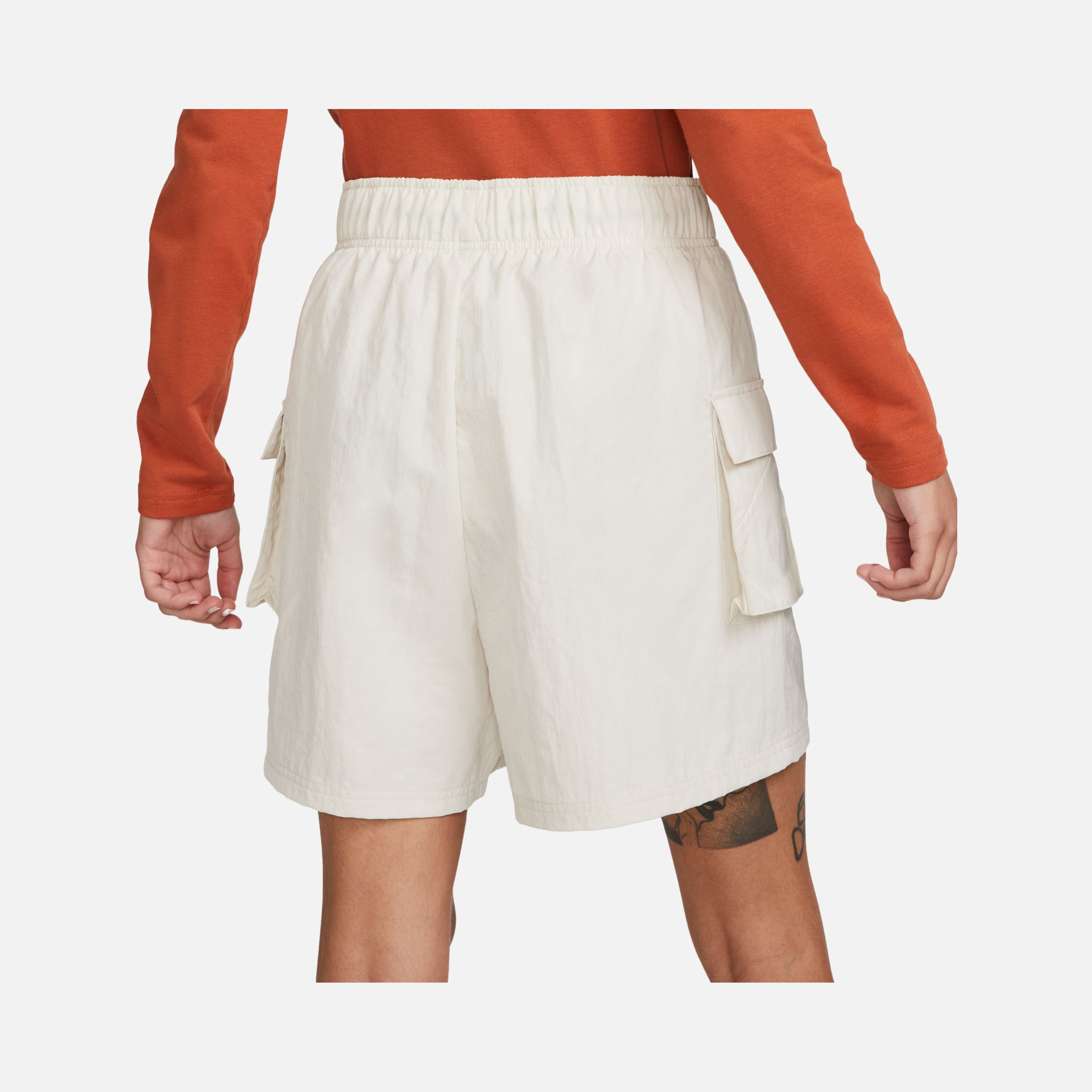 Nike Sportswear Essential Woven High-Rise Kadın Şort