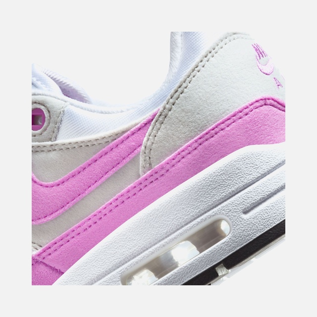 Nike Beyaz Nike Air Max 1 ''Suede Detail'' Kadın Spor Ayakkabı