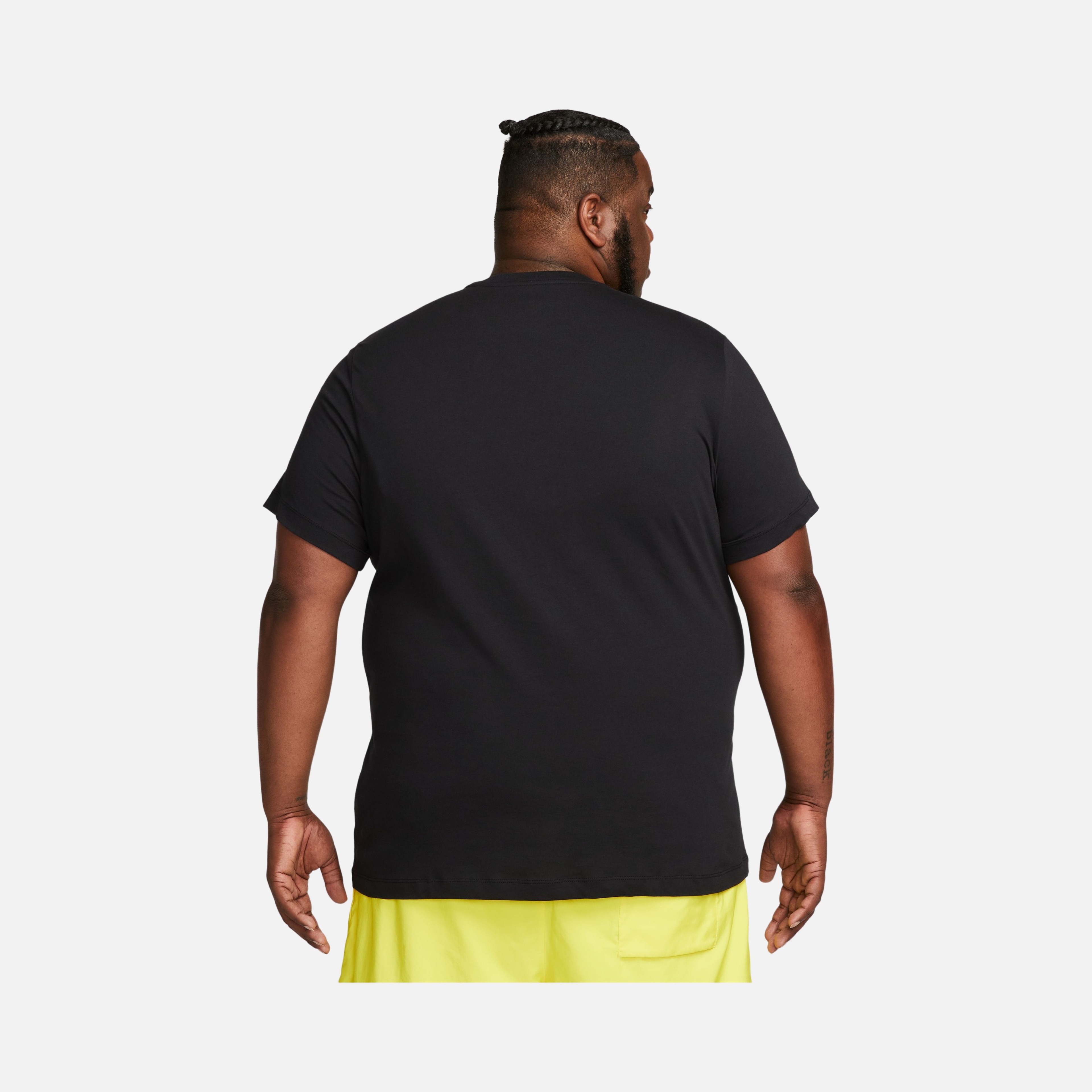 Nike Sportswear Athletic Arts Club Short-Sleeve Erkek Tişört