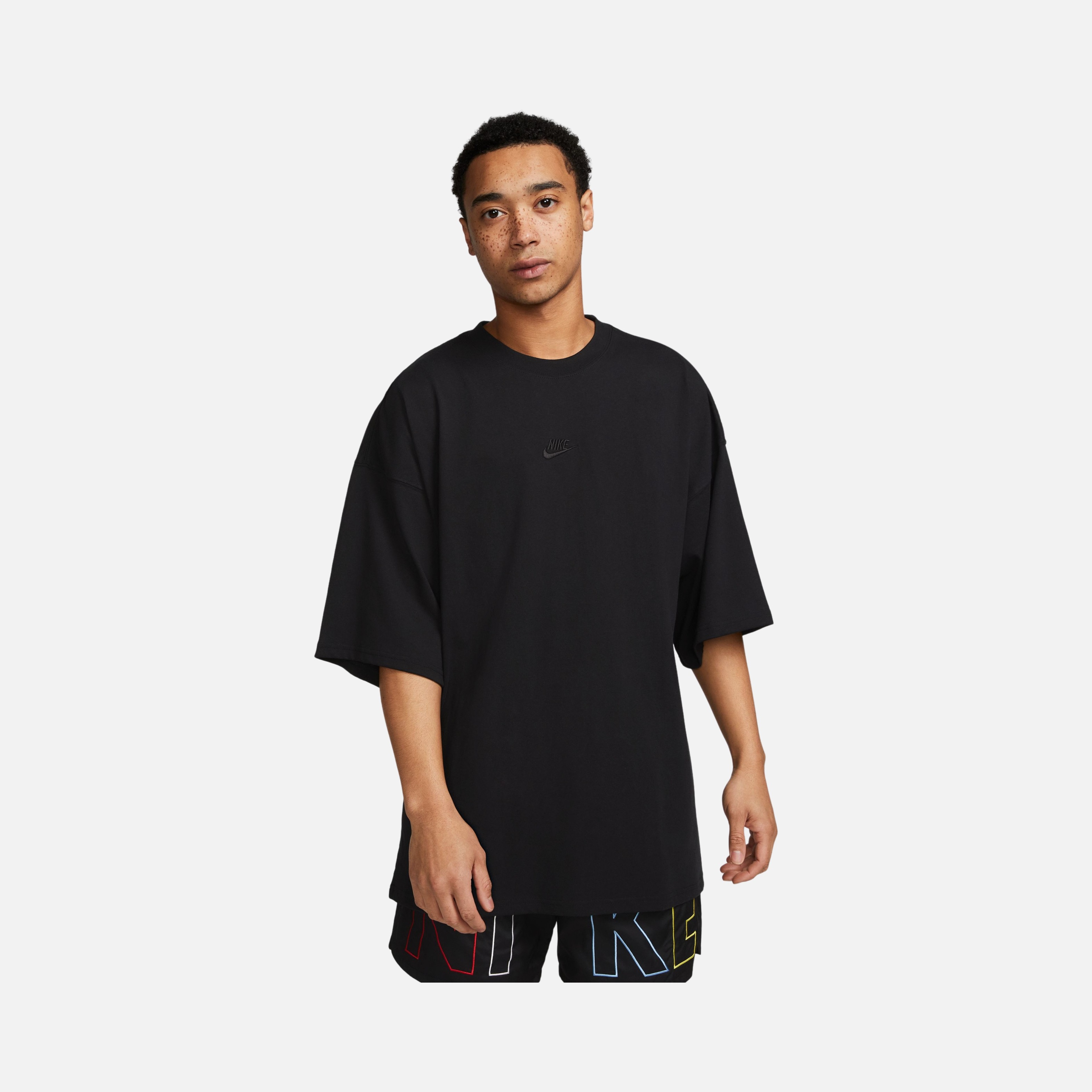Nike Sportswear Premium Essentials Oversized Short-Sleeve Erkek Tişört