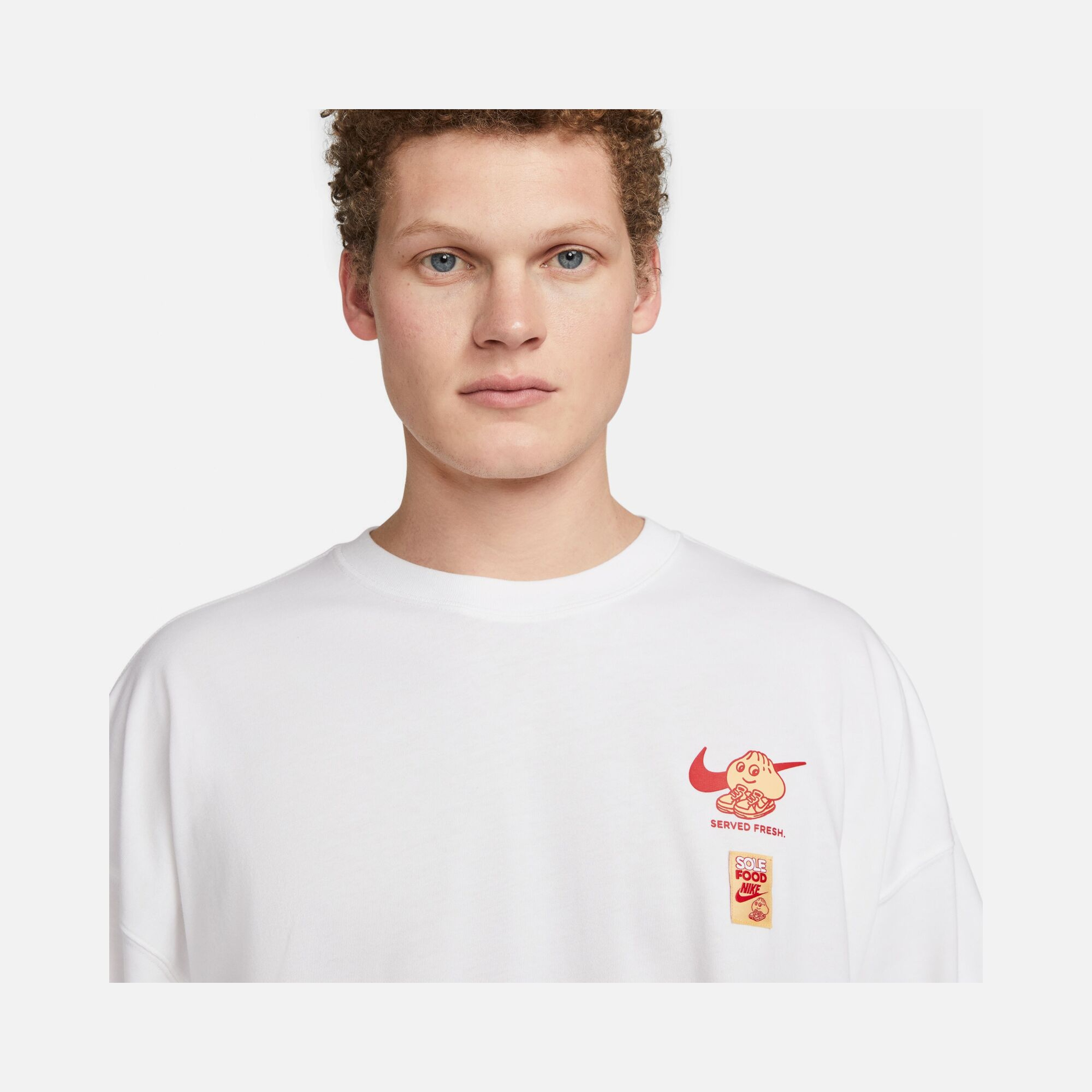 Nike Sportswear Sole Food Graphic Oversized Short-Sleeve Erkek Tişört