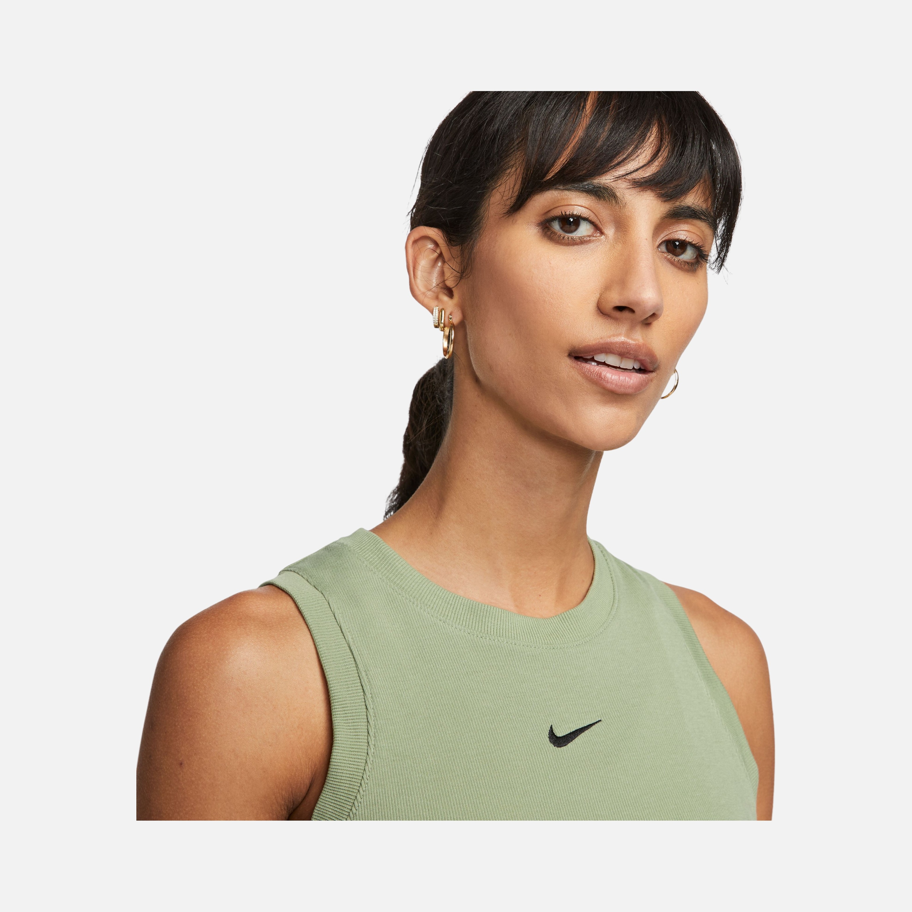 Nike Sportswear Chill Knit Tight Cropped Mini-Rib Kadın Atlet