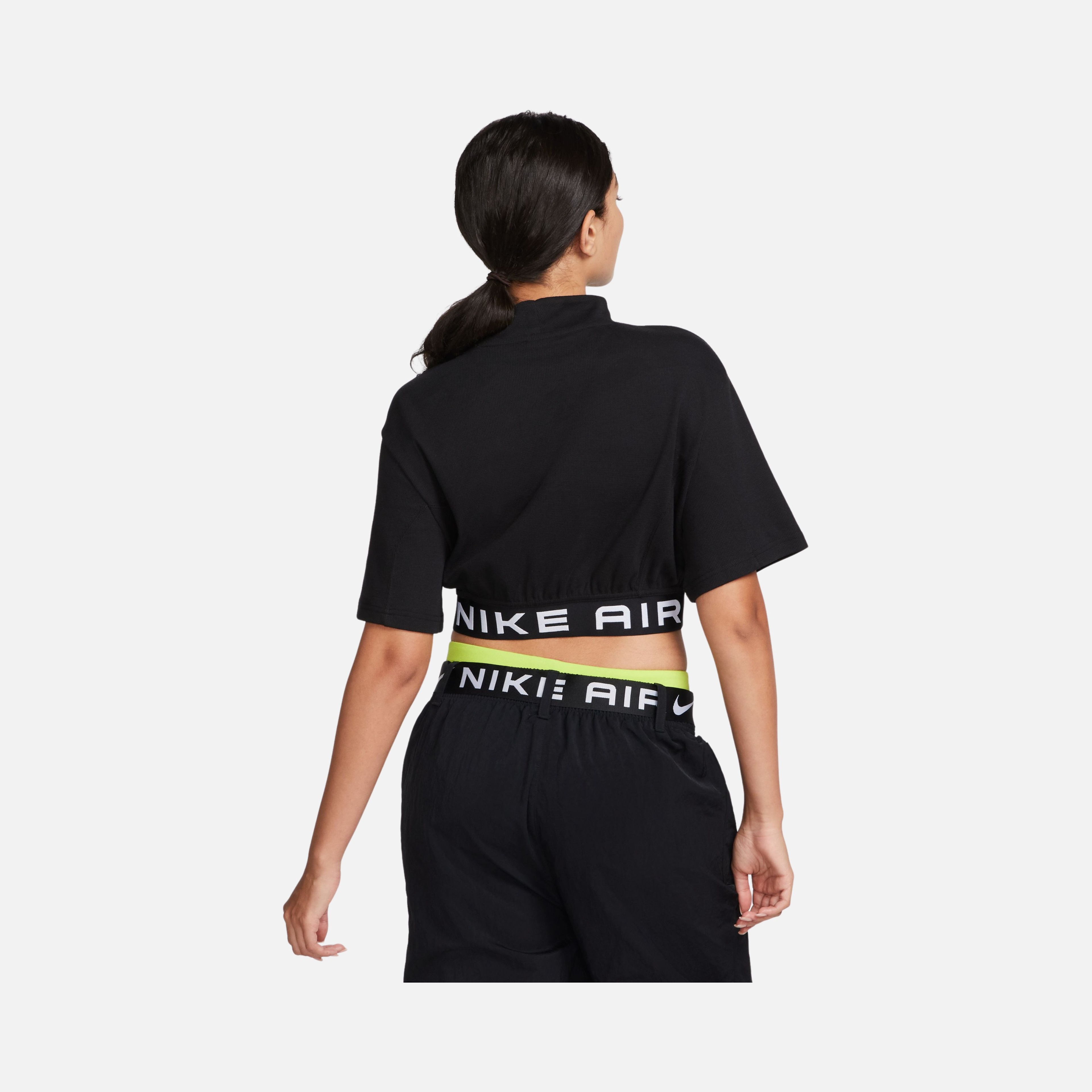 Nike Sportswear Air Cropped Short-Sleeve Kadın Tişört