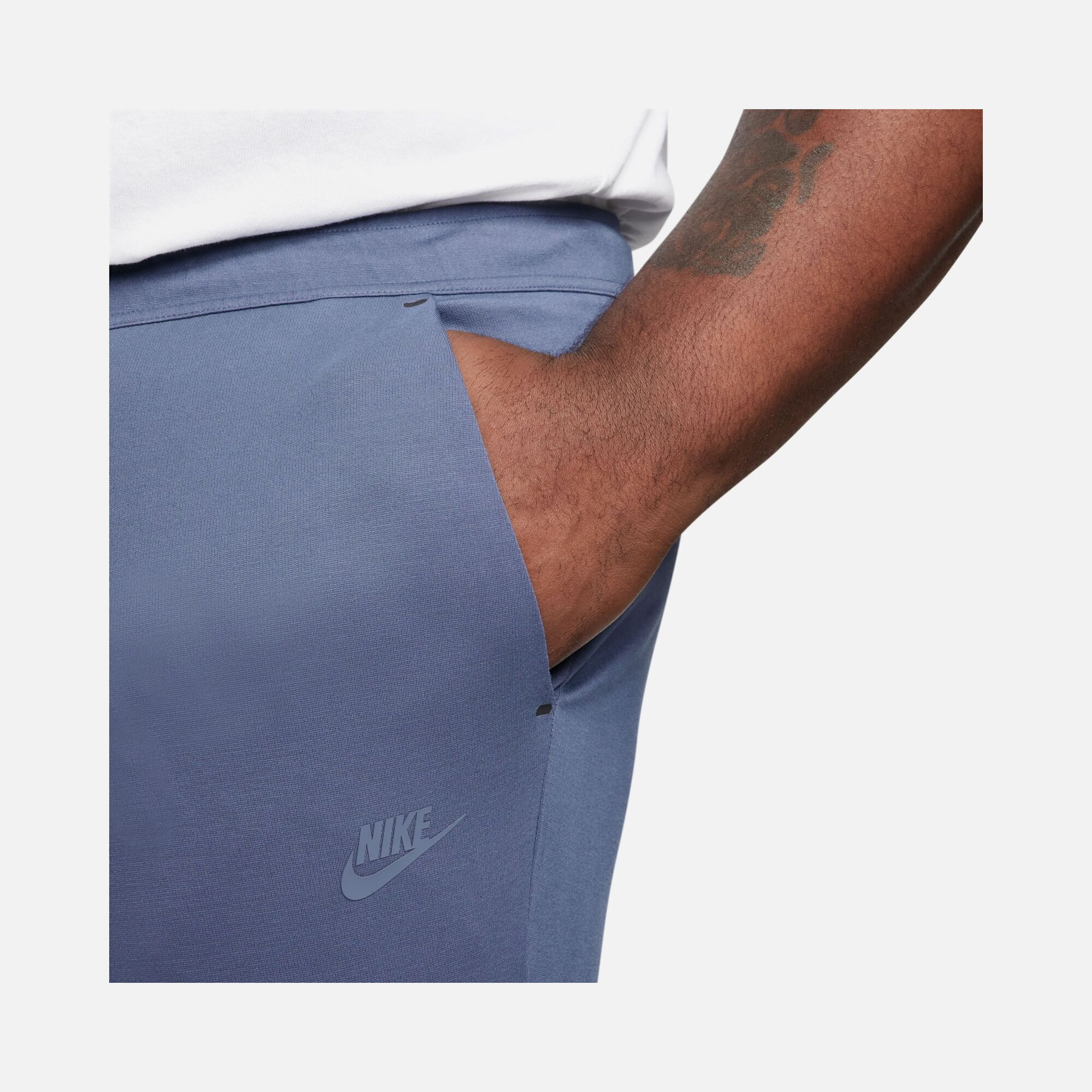 Nike Sportswear Tech Fleece Lightweight Slim-Fit Erkek Eşofman Altı