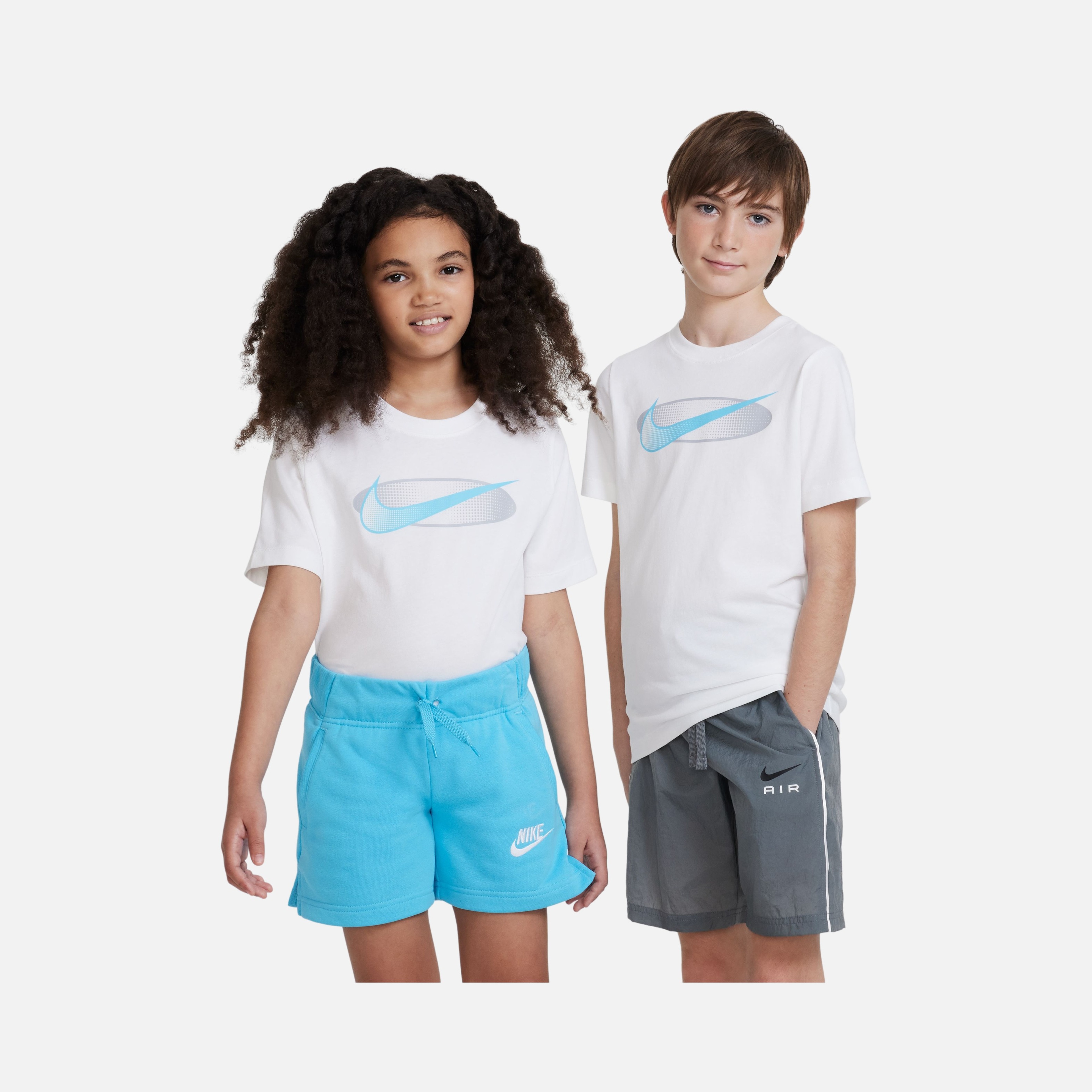Nike Sportswear Core Brandmark 2 Graphic Short-Sleeve Çocuk Tişört