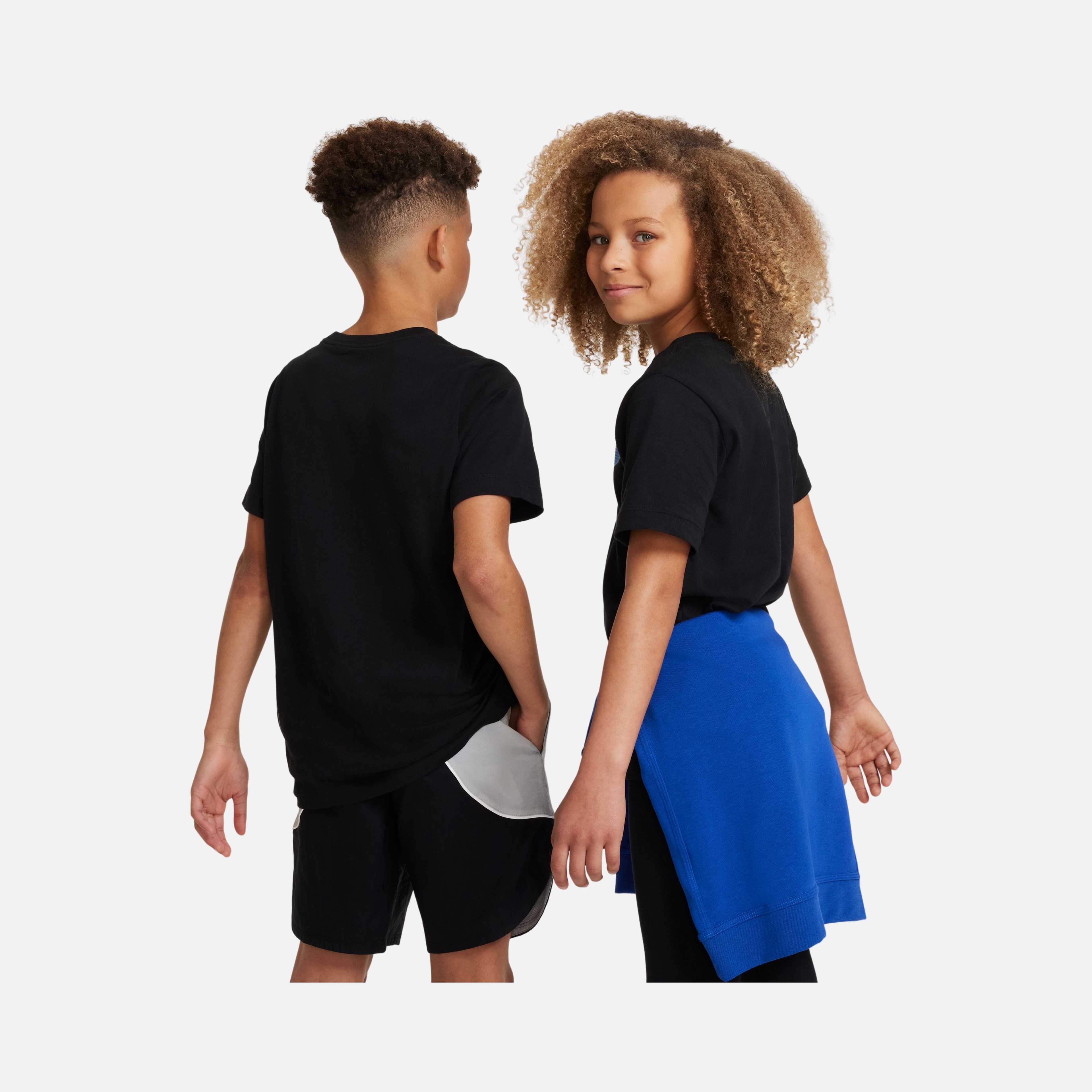 Nike Sportswear Core Brandmark 2 Graphic Short-Sleeve Çocuk Tişört