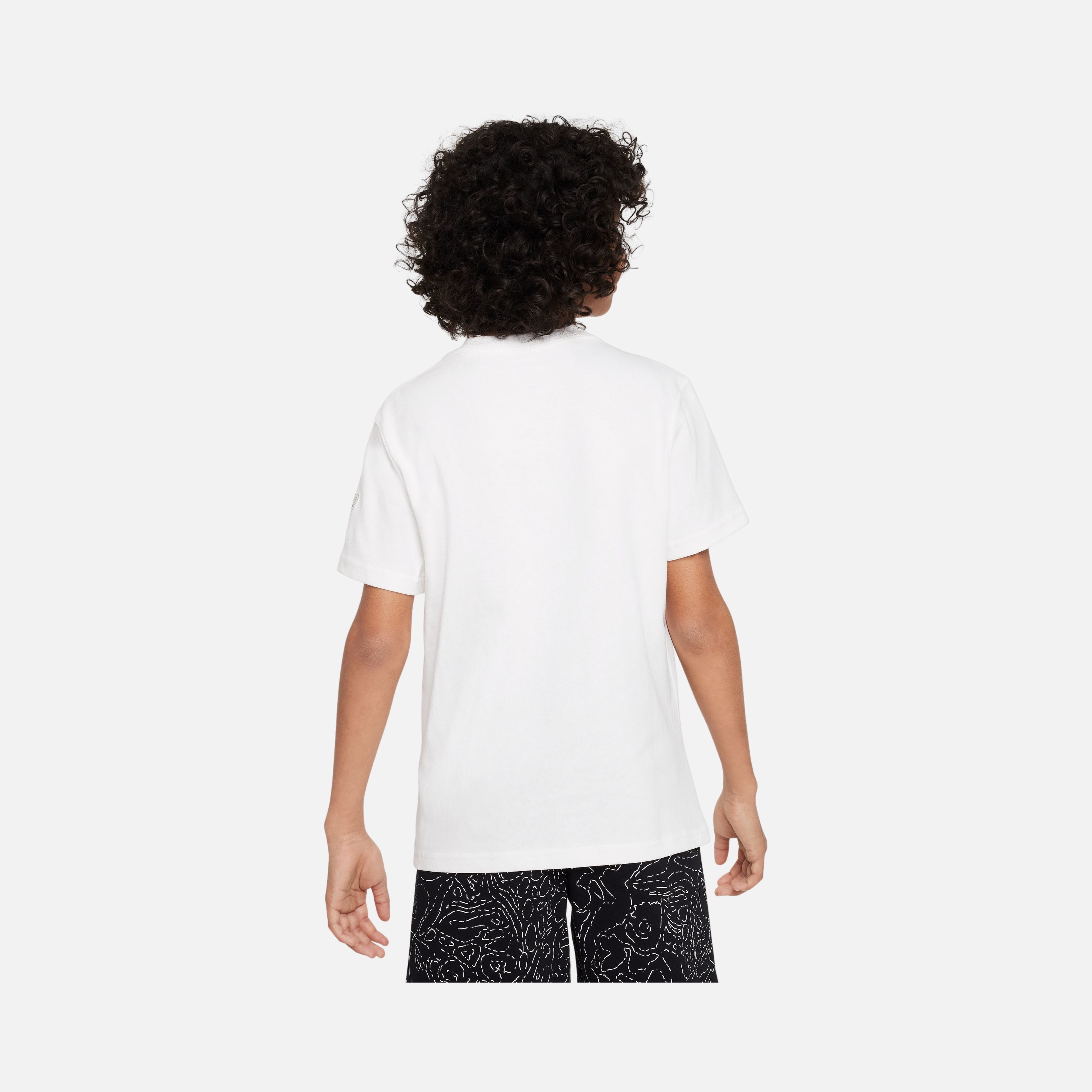 Nike Sportswear Boxy Graphic 1 Short-Sleeve (Boys') Çocuk Tişört