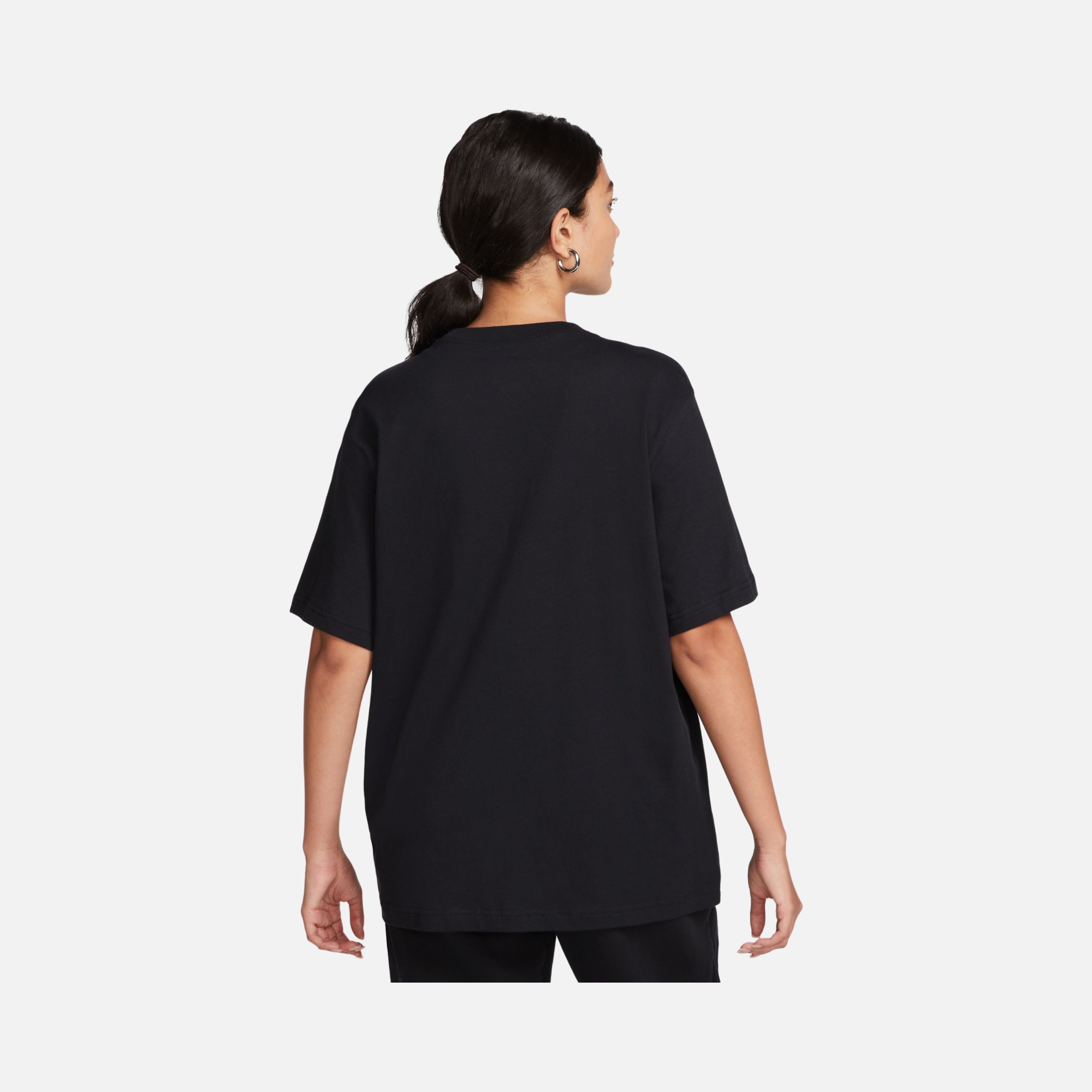 Nike Sportswear Essential Loose Fit Short-Sleeve Kadın Tişört