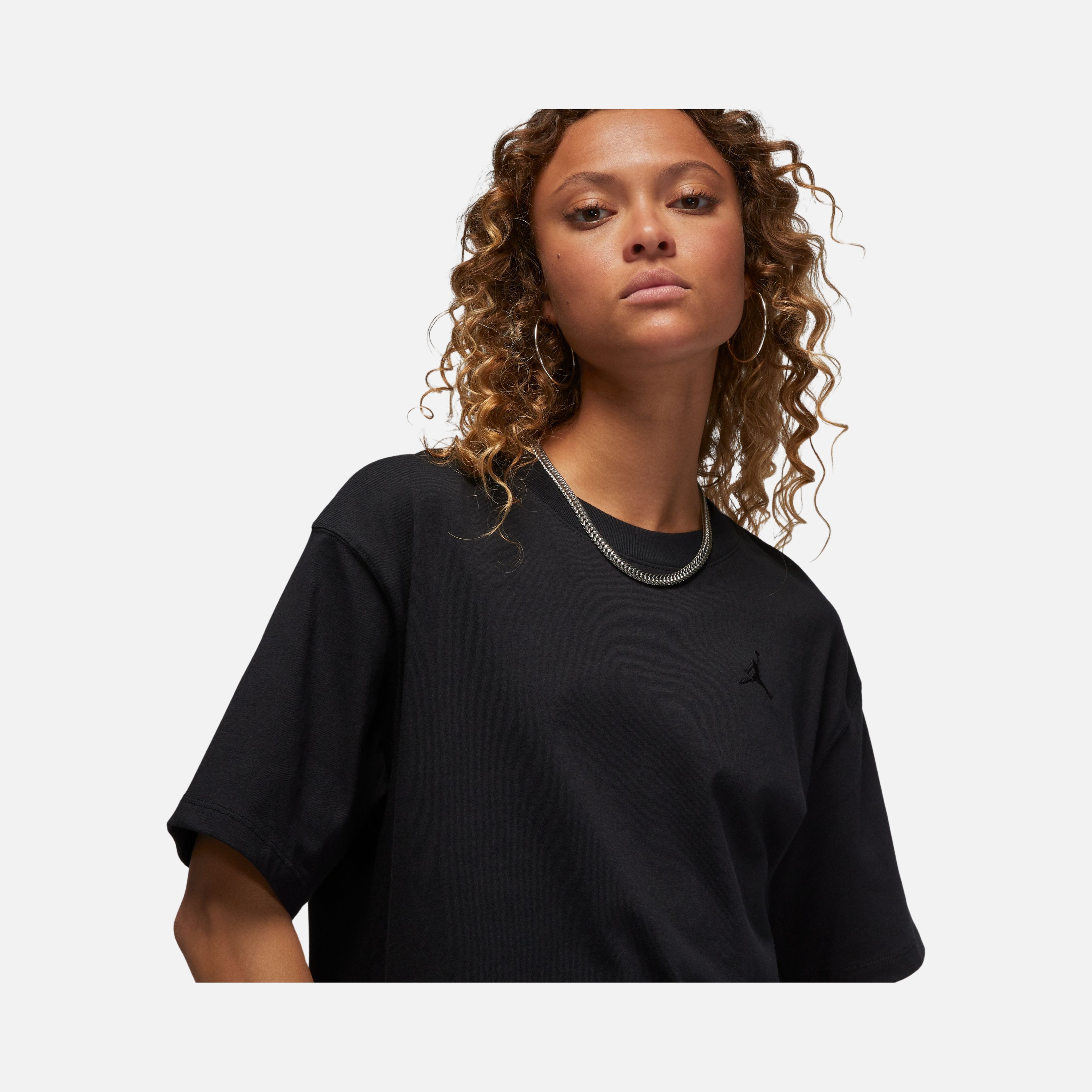 Nike Jordan Essentials Graphic Core 23 Relaxed Fit Short-Sleeve Kadın Tişört