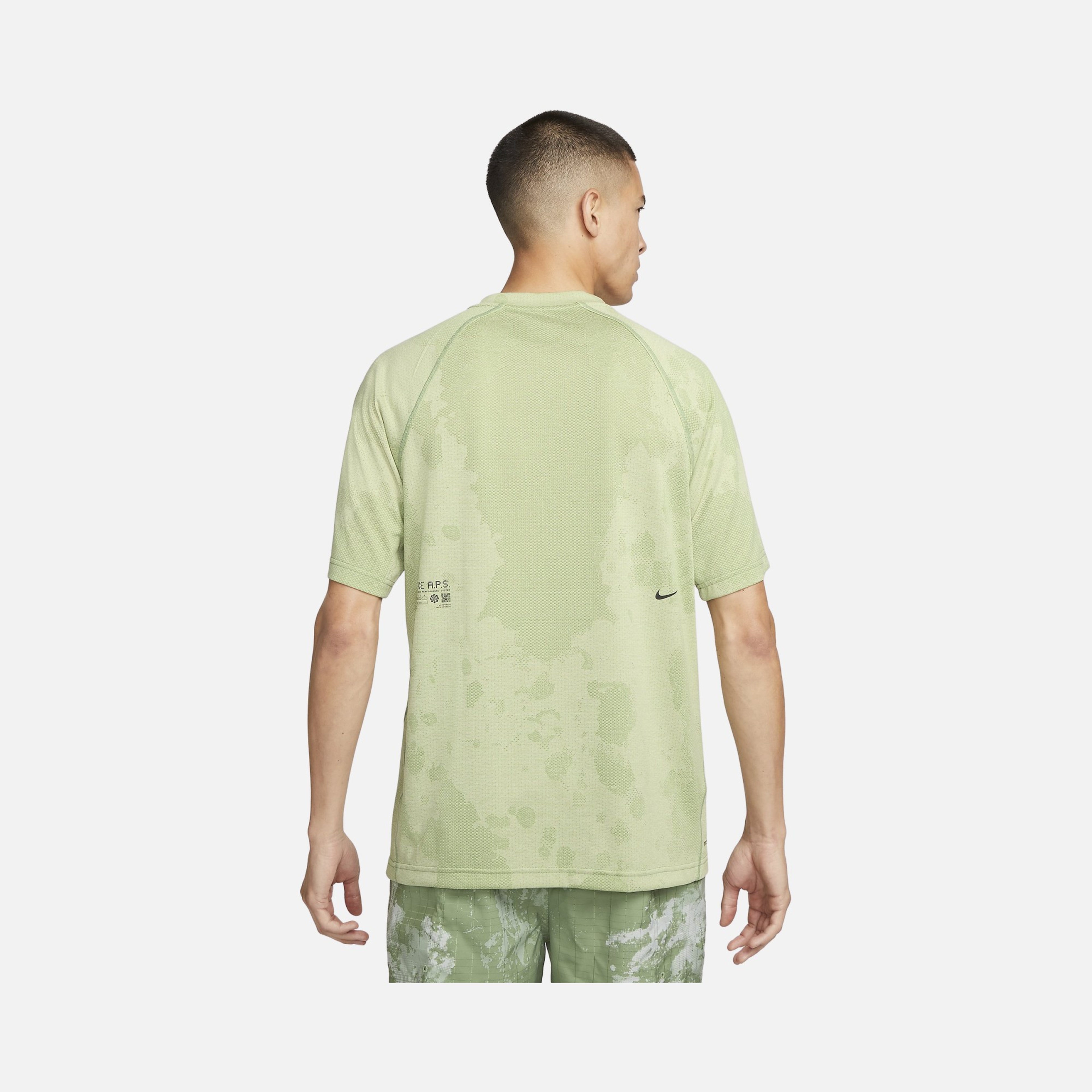 Nike Dri-Fit ADV Axis Performance System Engineered Training Short-Sleeve Erkek Tişört