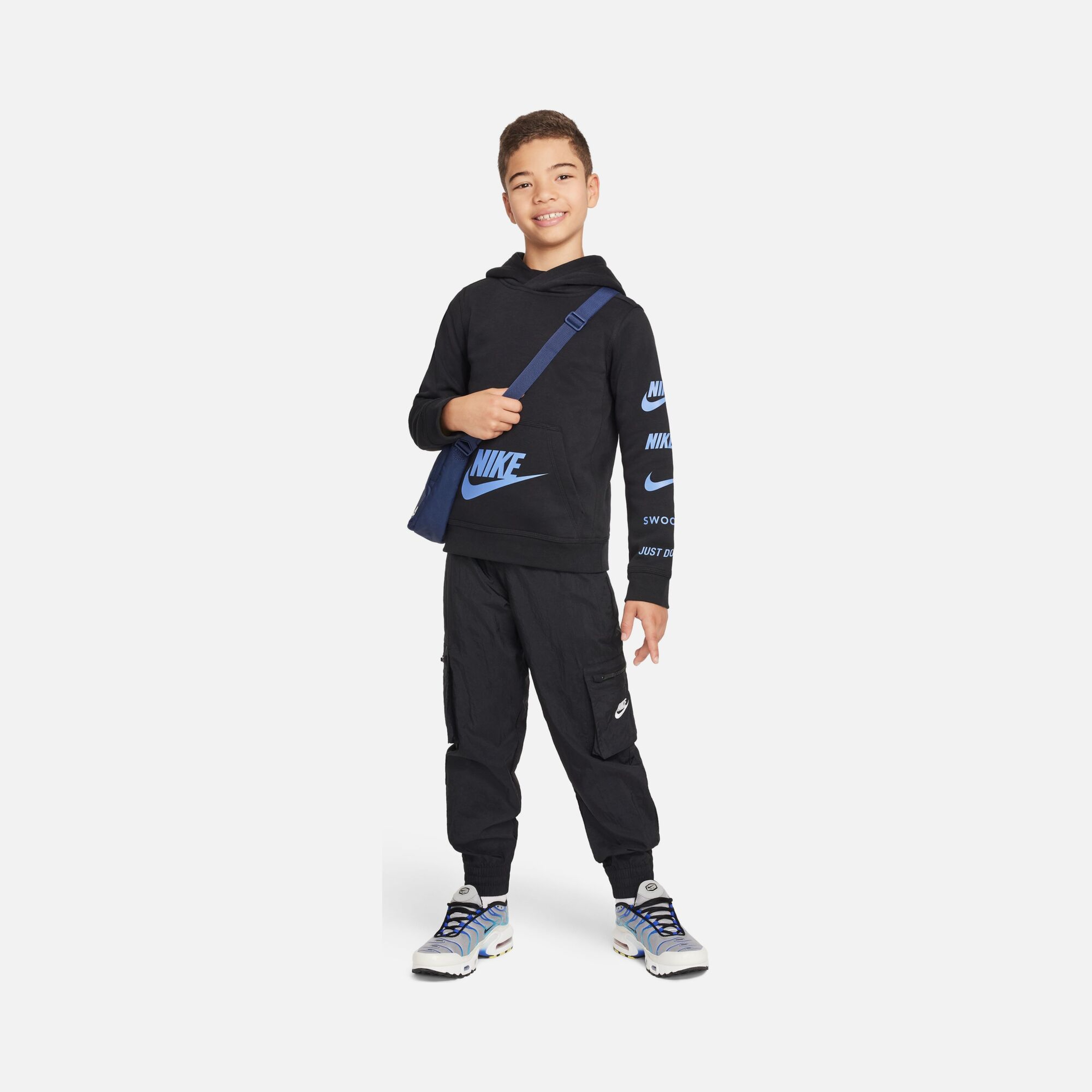 Nike Sportswear Standard Issue ''Multi Logo Graphic'' Pullover Hoodie (Boys') Çocuk Sweatshirt