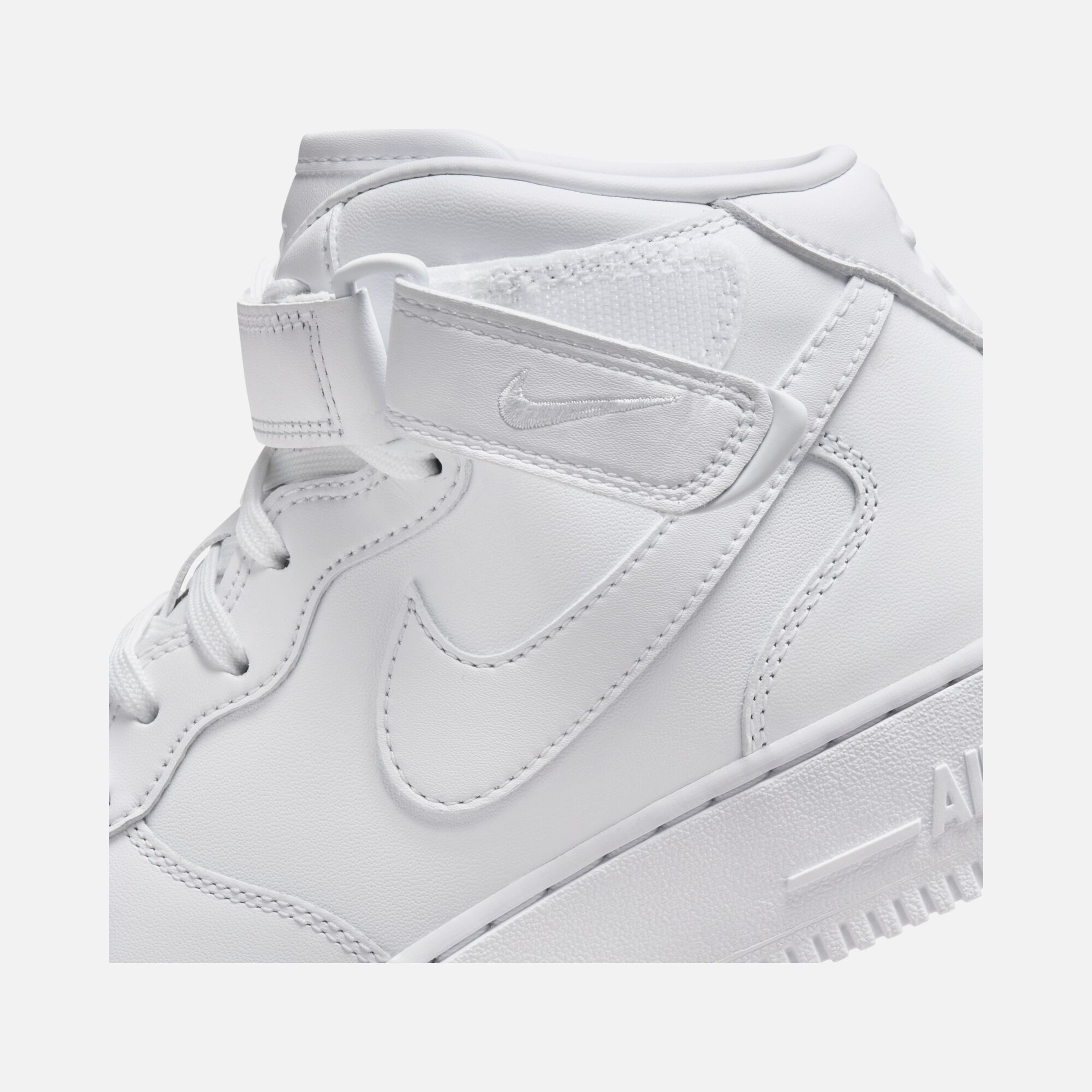 Nike Air Force 1 '07 Mid Fresh Triple White Erkek Spor Ayakkabı