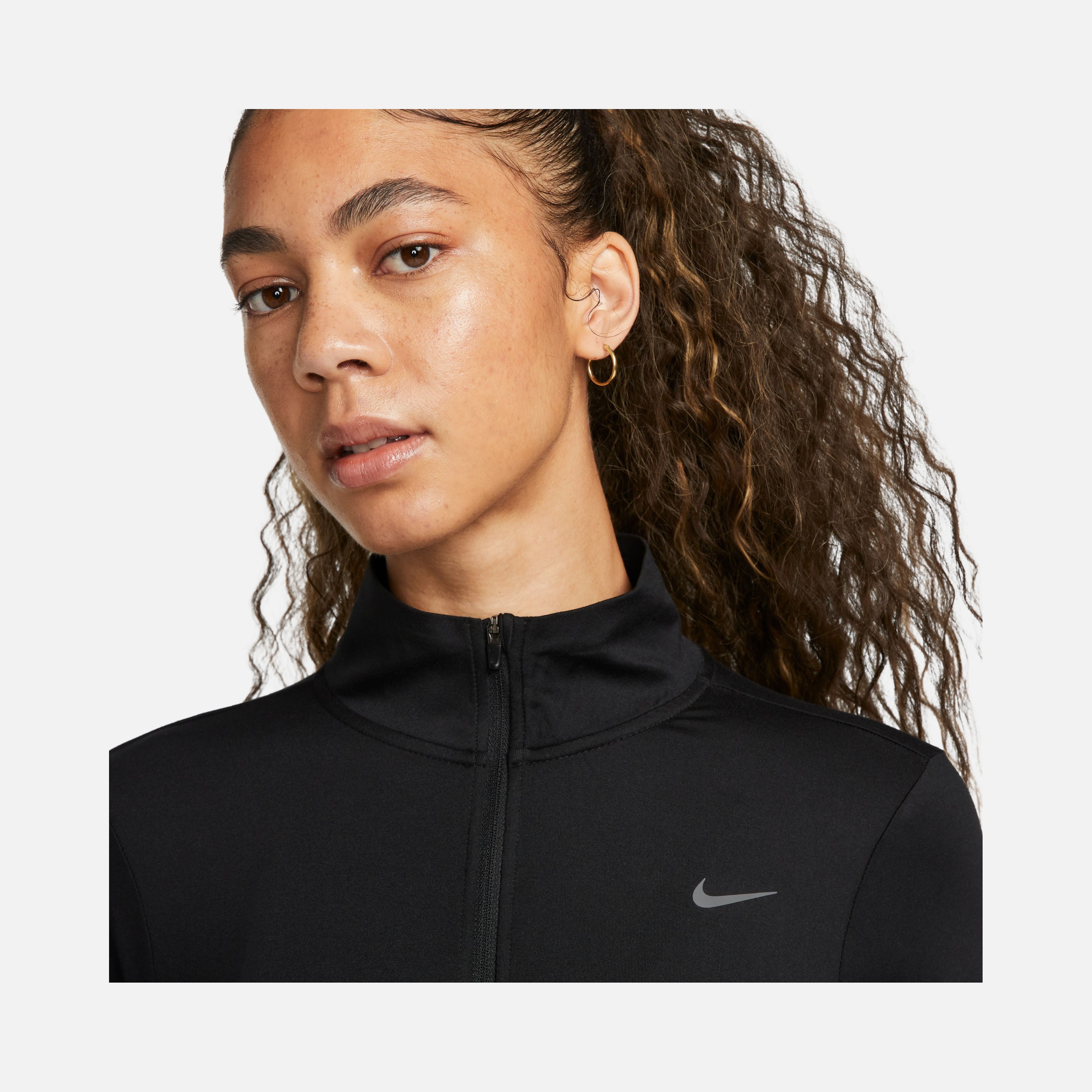 Nike Dri-Fit Swift Element UV 1/4-Zip Running Long-Sleeve Kadın Tişört