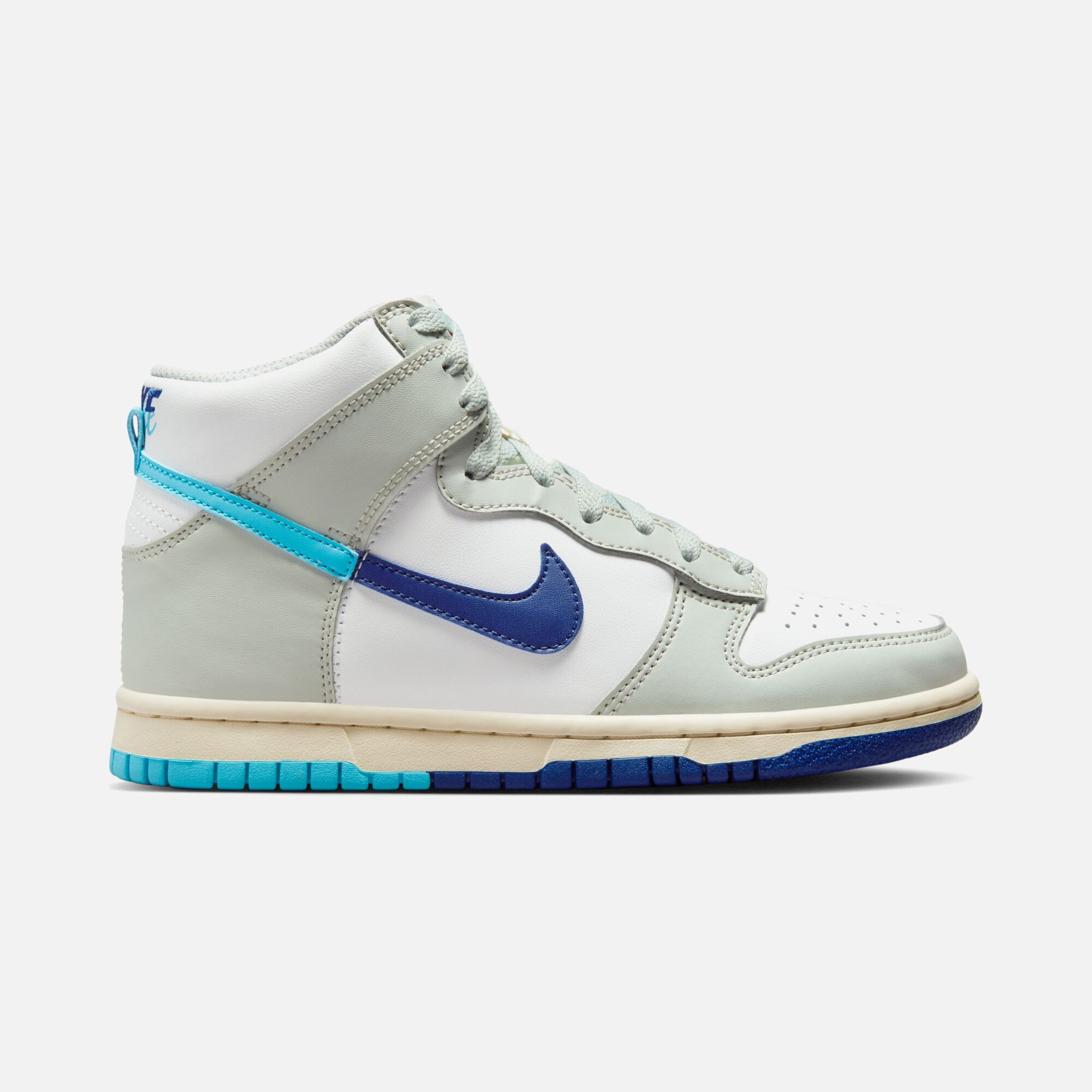 Nike Dunk High SE (GS) Spor Ayakkabı
