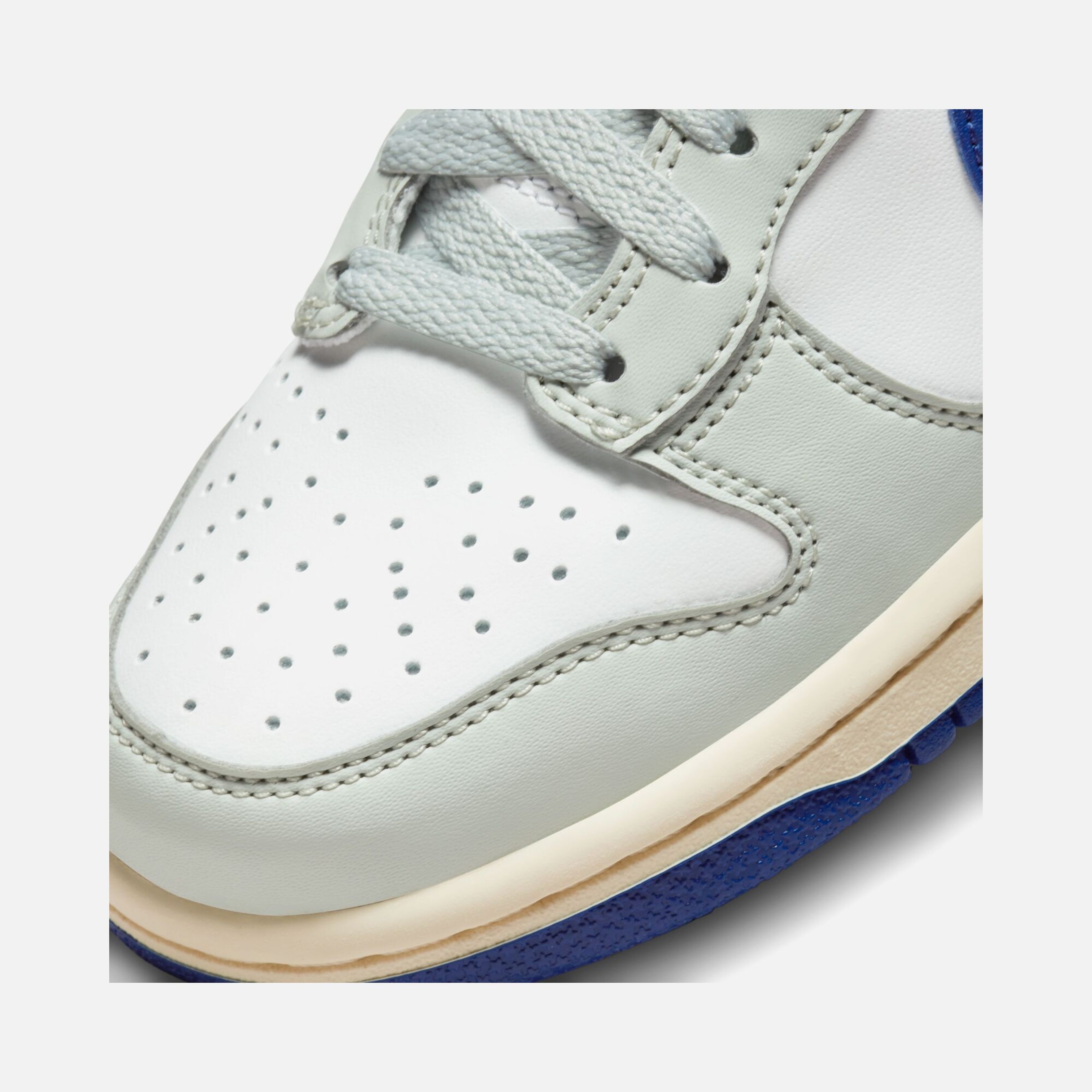 Nike Dunk High SE (GS) Spor Ayakkabı