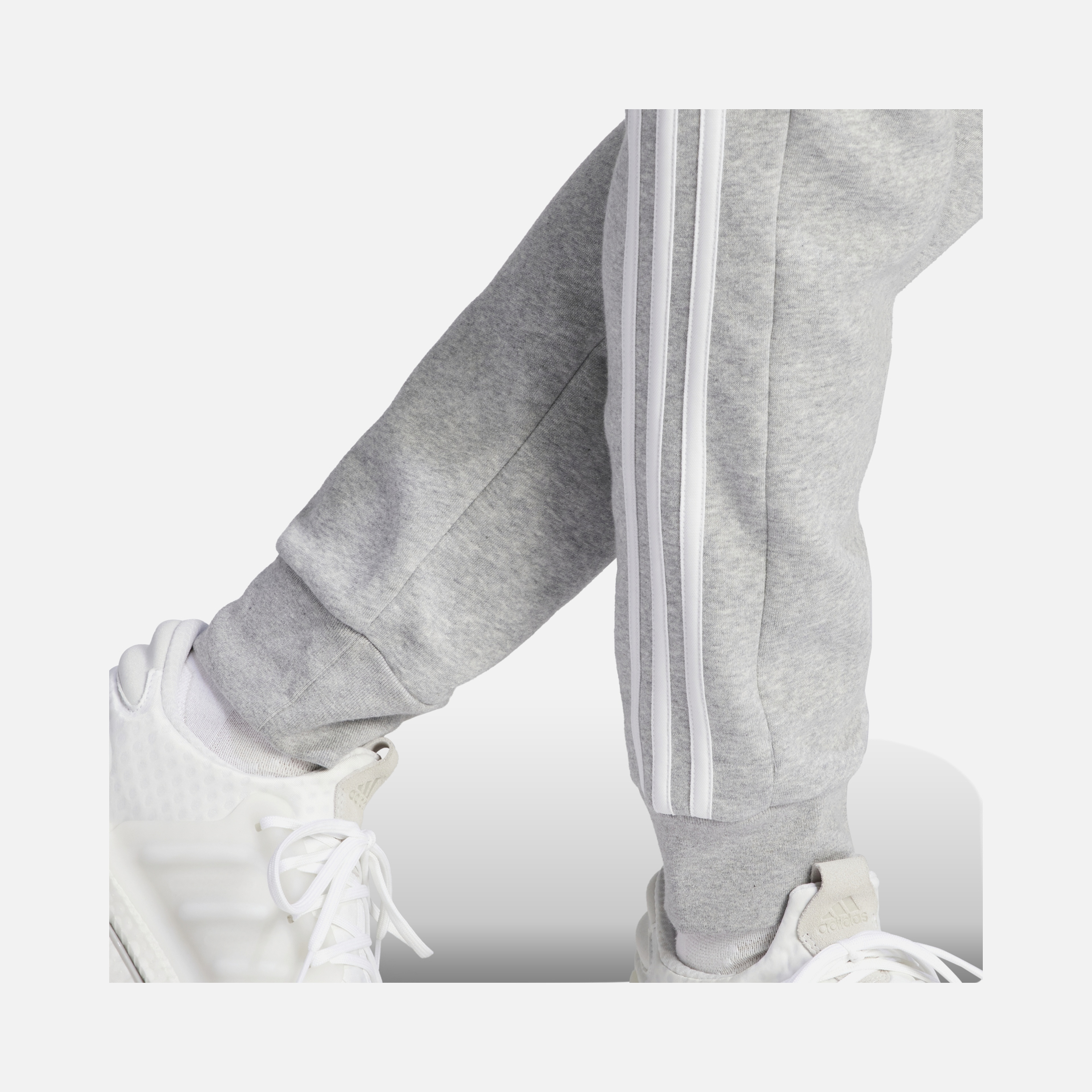 adidas Sportswear FW23 Essentials Fleece 3-Stripes Tapered Cuff Erkek Eşofman Altı