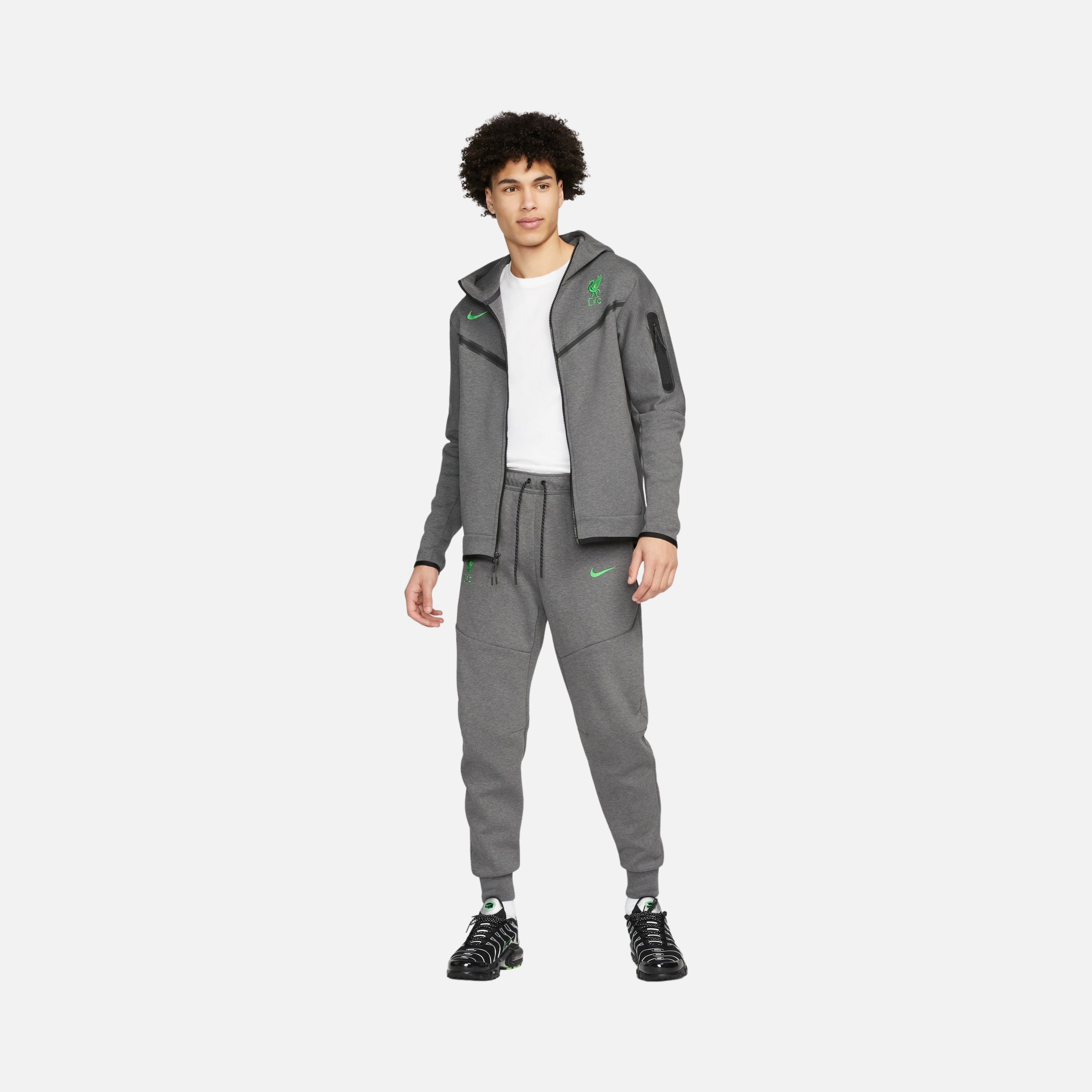 Nike Liverpool FC Tech Fleece Erkek Eşofman Altı | Barçın