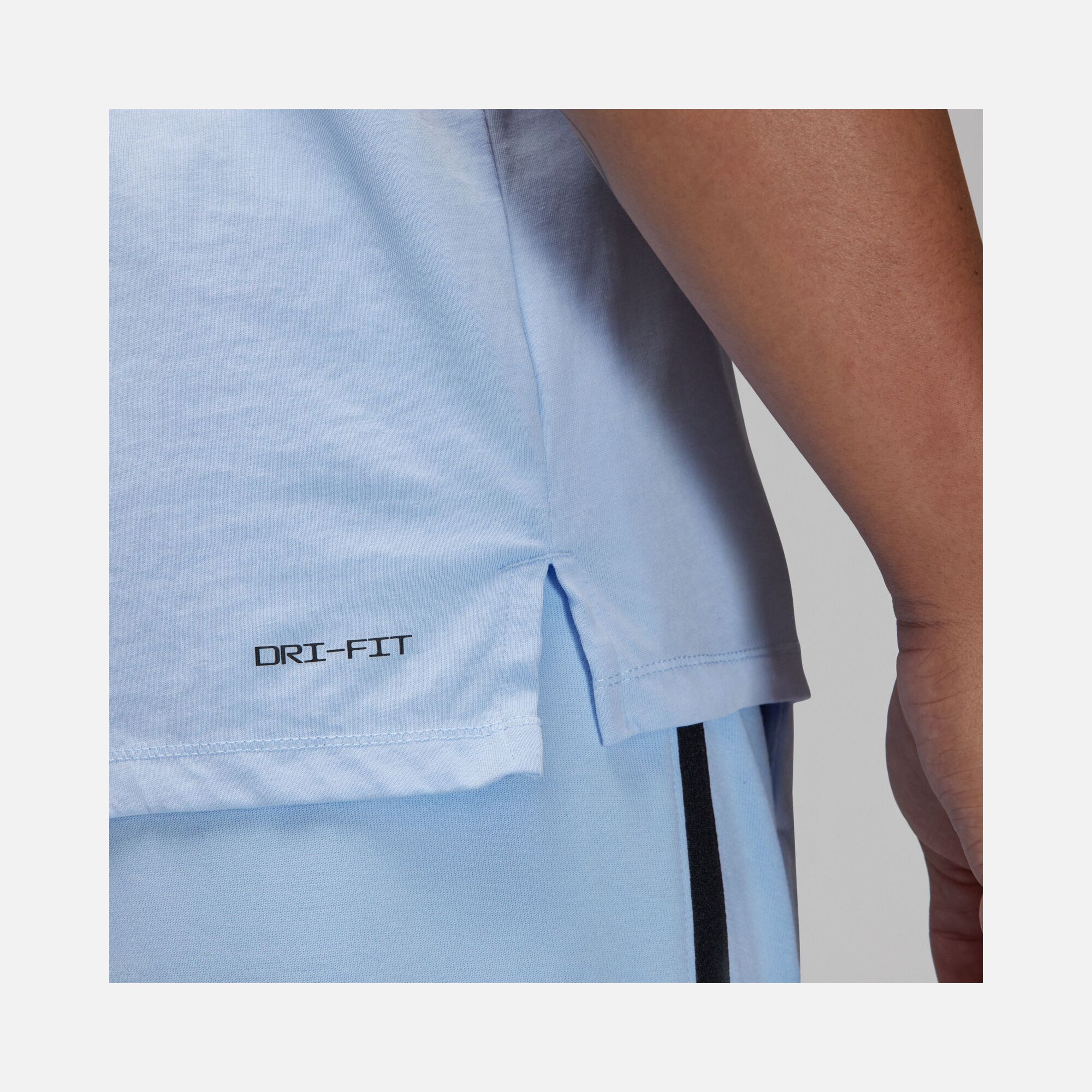 Nike Jordan Dri-Fit Short-Sleeve Erkek Tişört