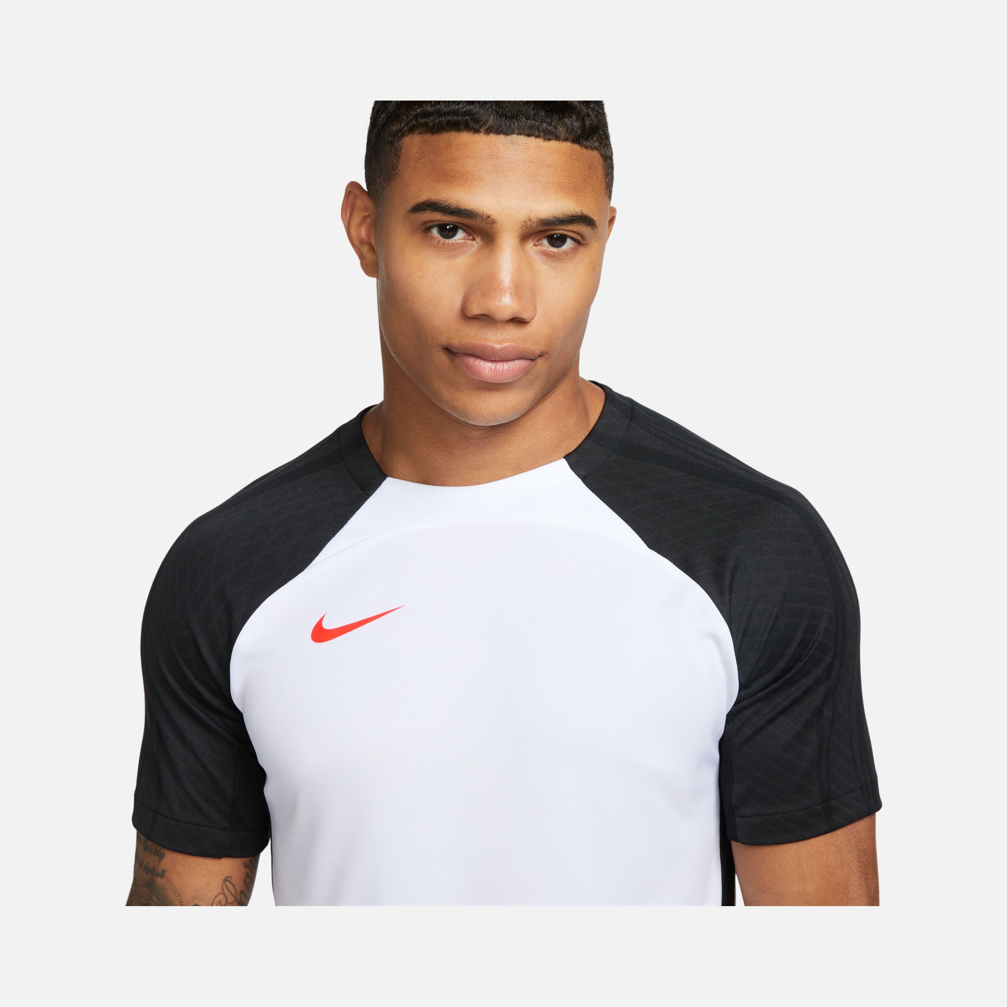 Nike Dri-Fit Strike Football Short-Sleeve Erkek Forma