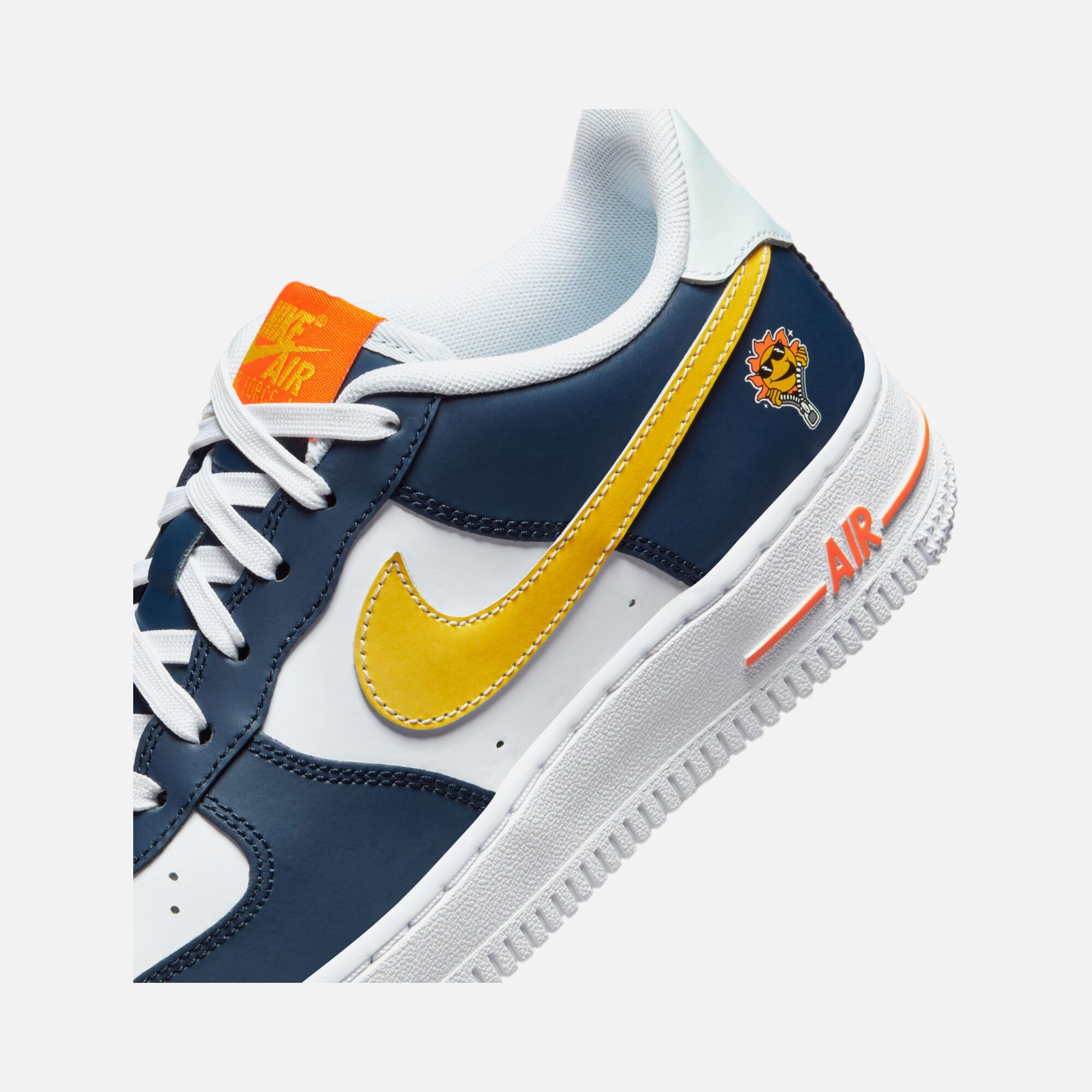Nike Air Force 1 Low LV8 ''Color-Changing Swoosh in UV Light'' (GS) Spor Ayakkabı