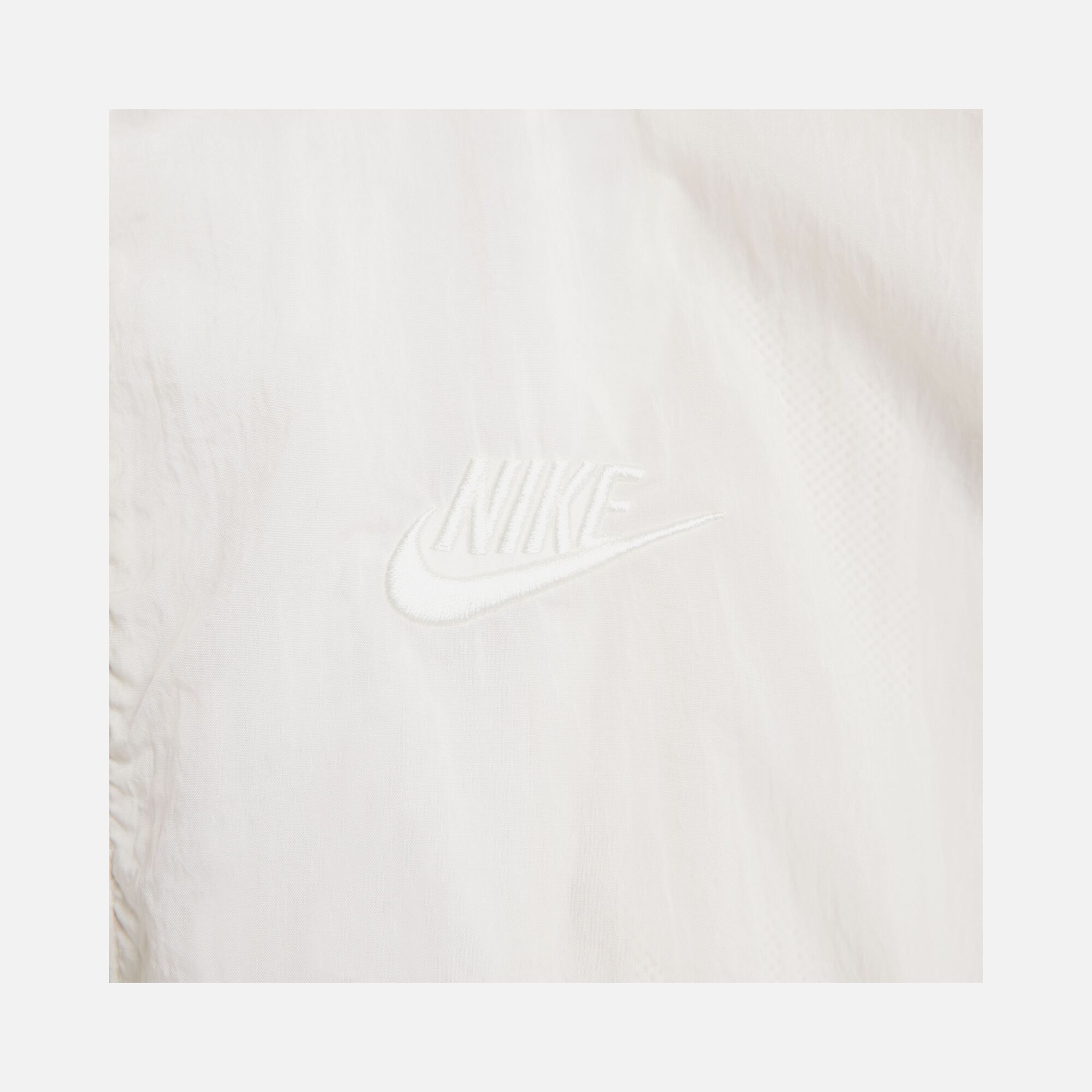 Nike Sportswear Essential Windrunner Woven Full-Zip Kadın Ceket