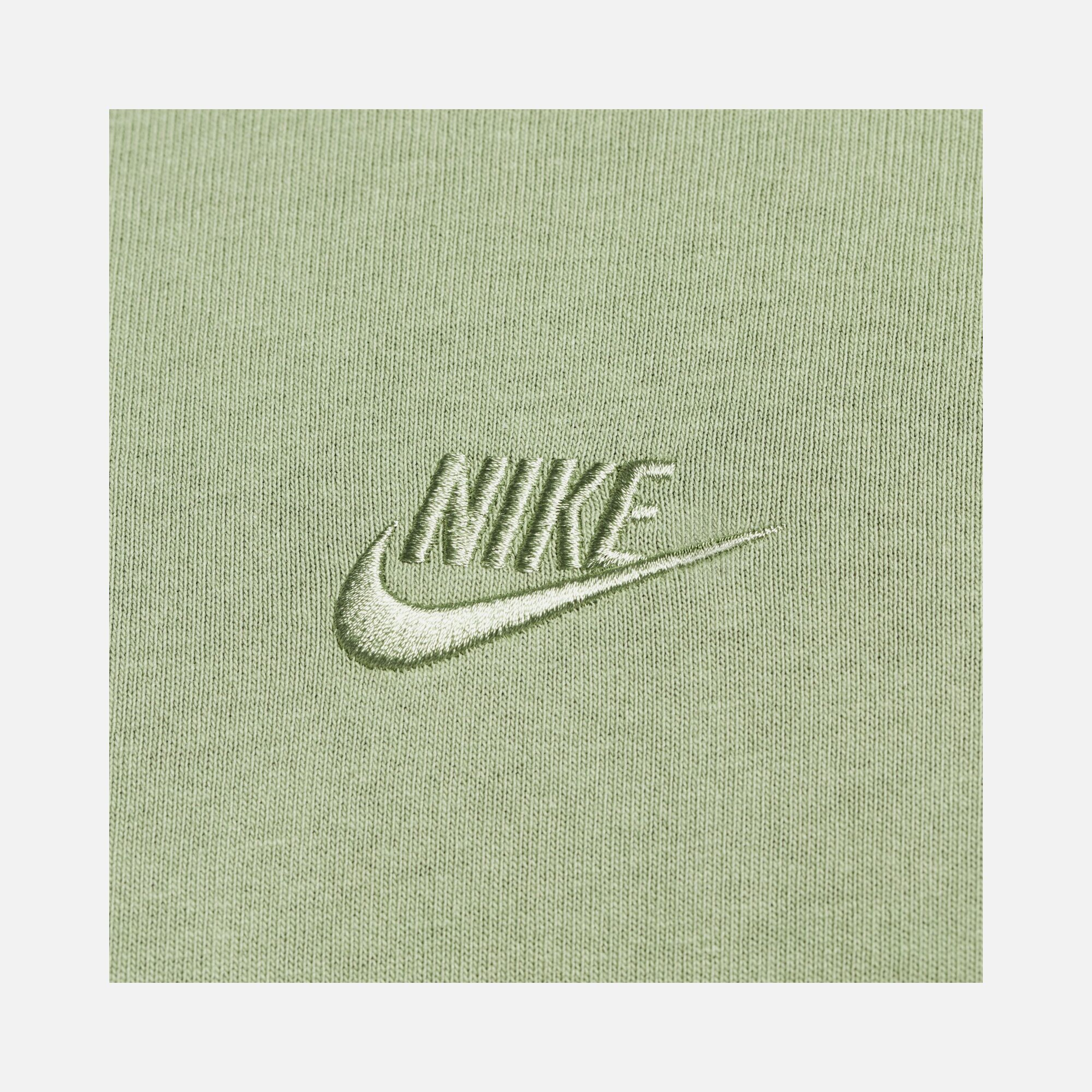 Nike Sportswear Premium Essentials Short-Sleeve Erkek Tişört