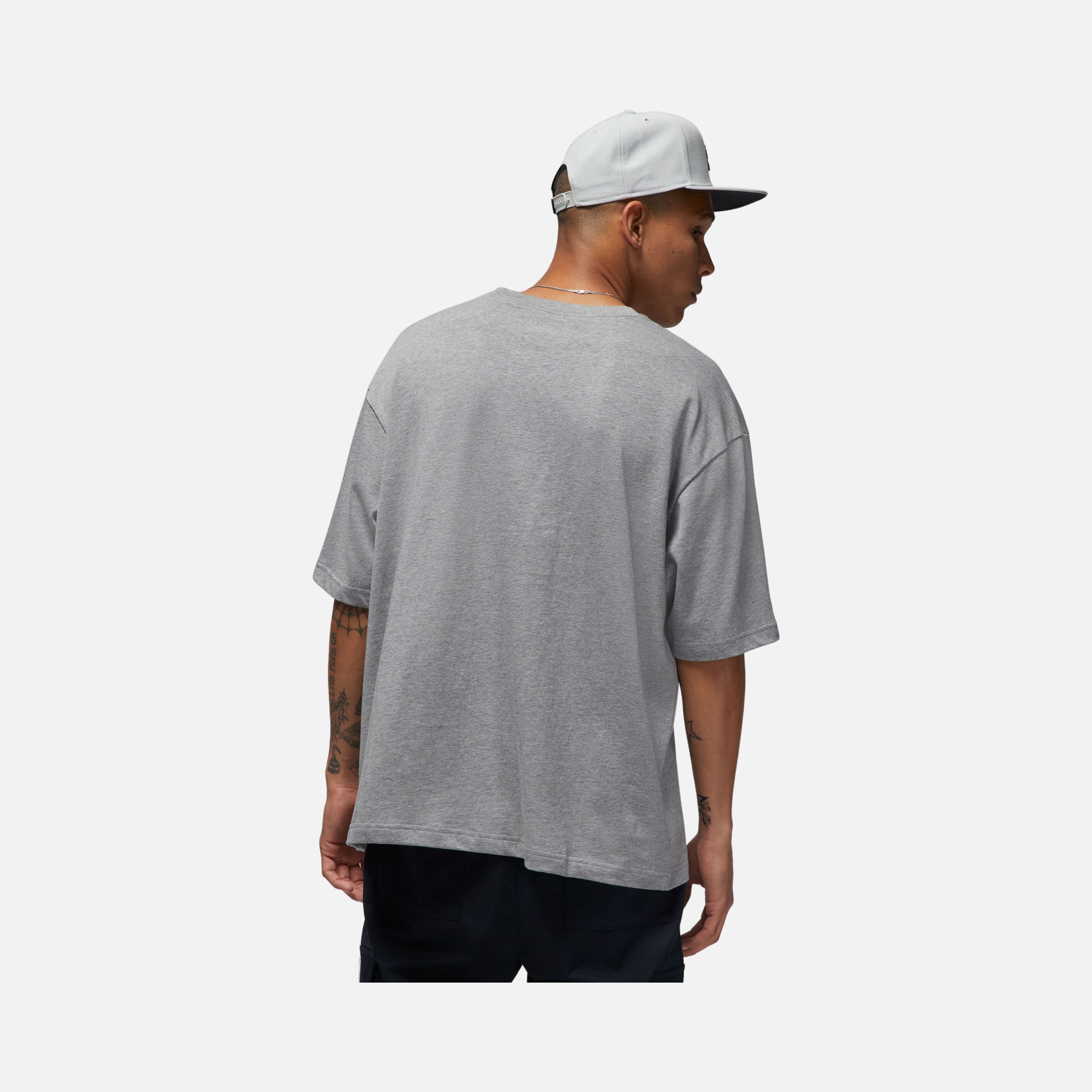 Nike Jordan Flight Essentials Oversized Short-Sleeve Erkek Tişört