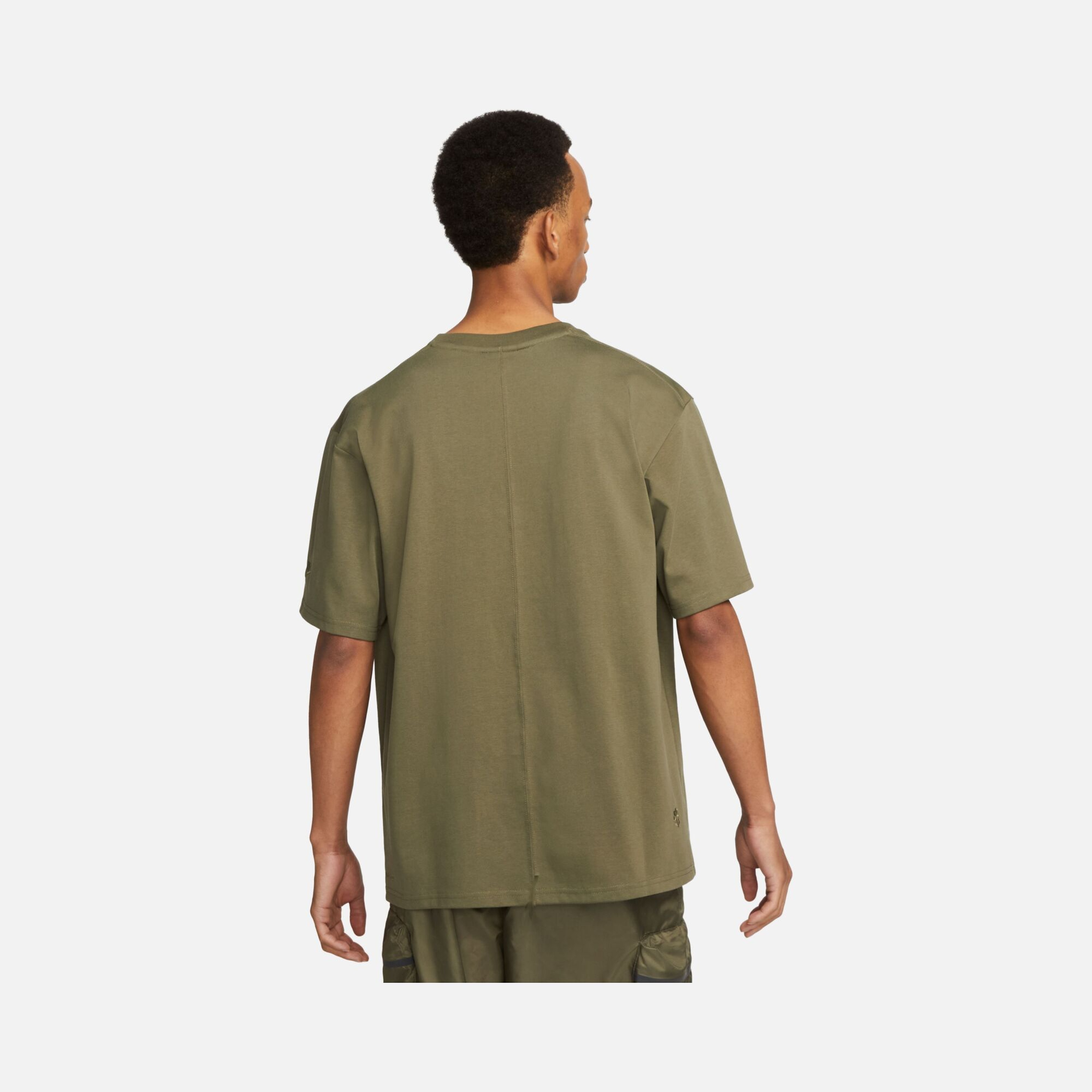Nike Sportswear Dri-Fit Tech Pack Short-Sleeve Erkek Tişört