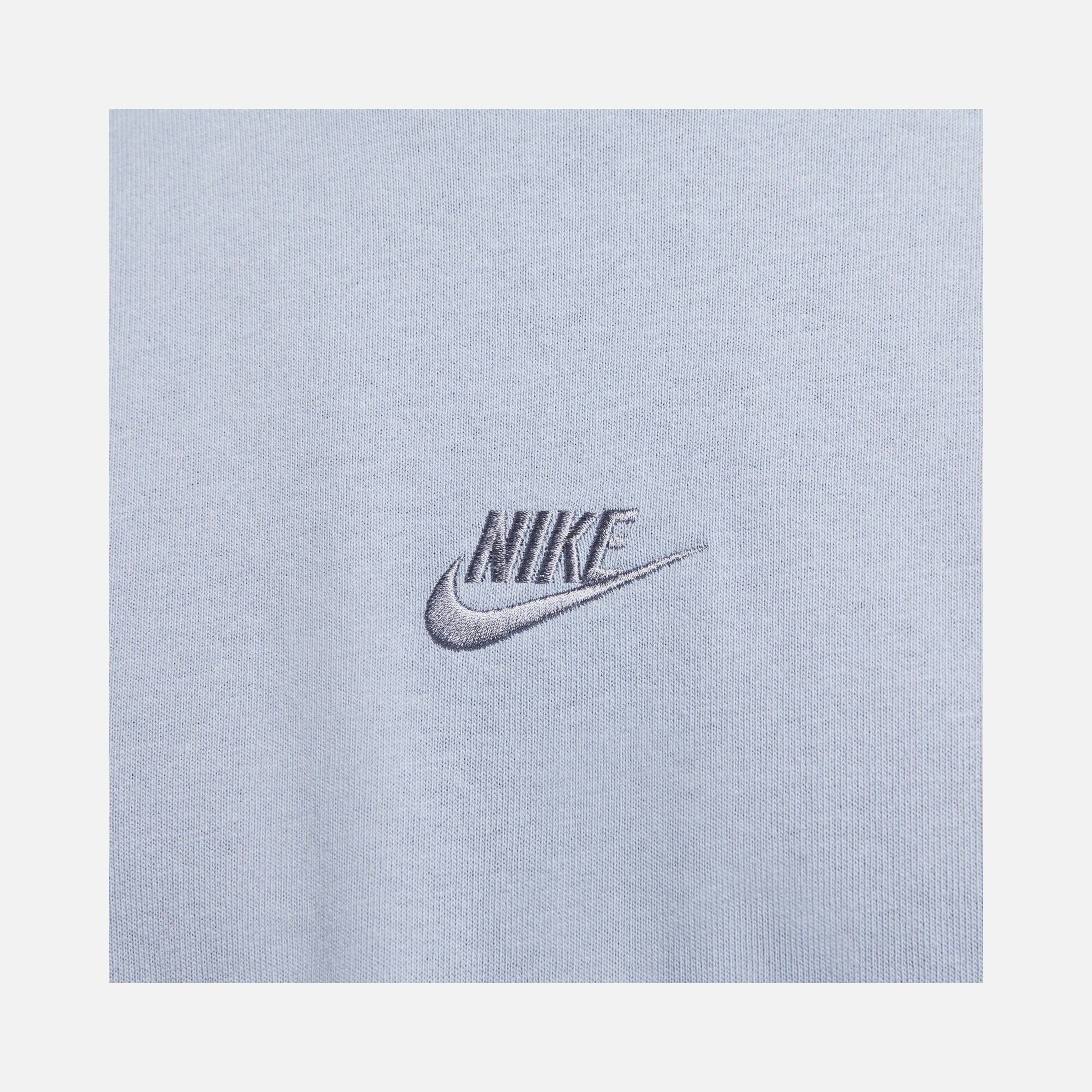 Nike Sportswear Premium Essentials Short-Sleeve Erkek Tişört