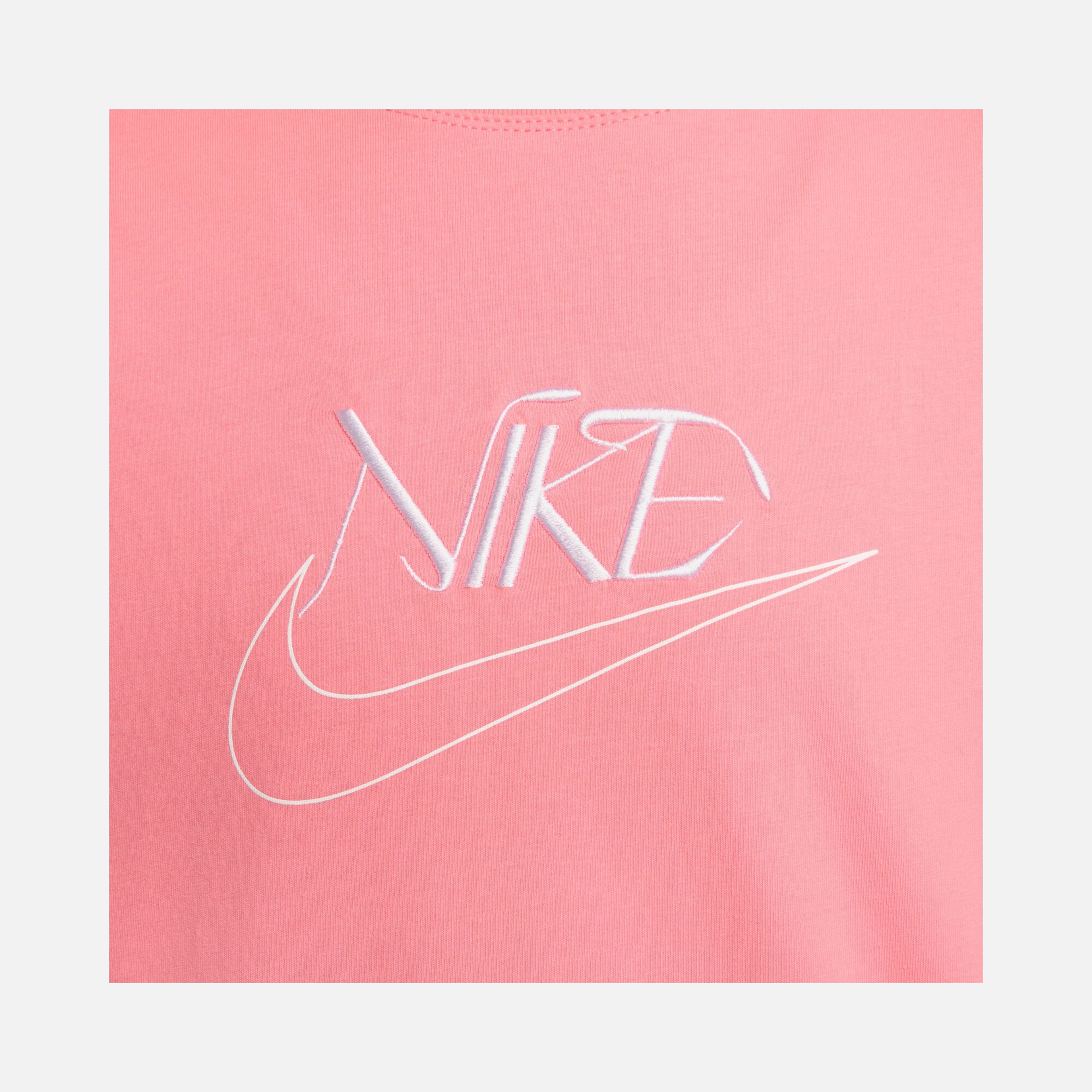 Nike Sportswear OC 2 Boyfriend Short-Sleeve Kadın Tişört