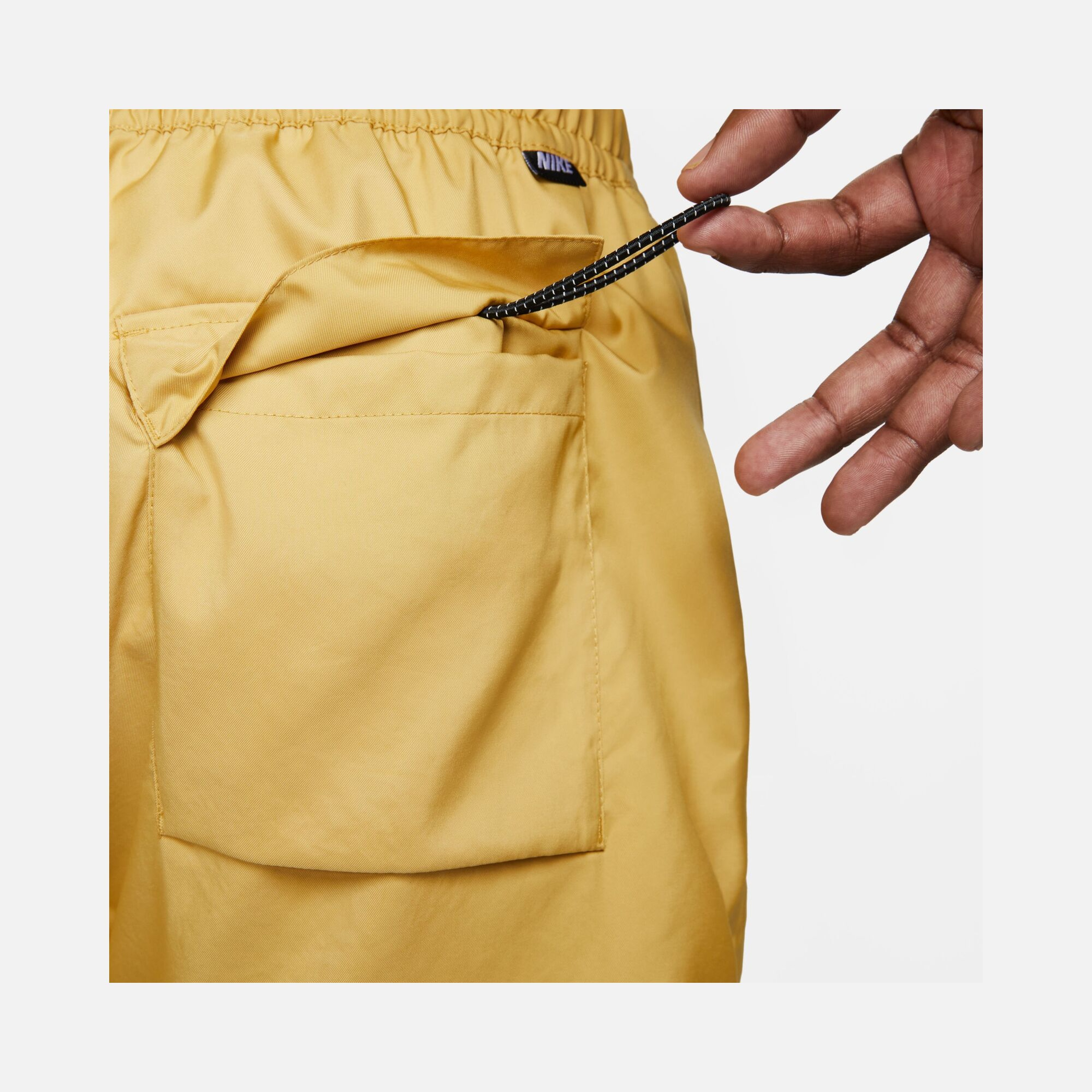 Nike Sportswear Sport Essentials Woven Lined Erkek Şort