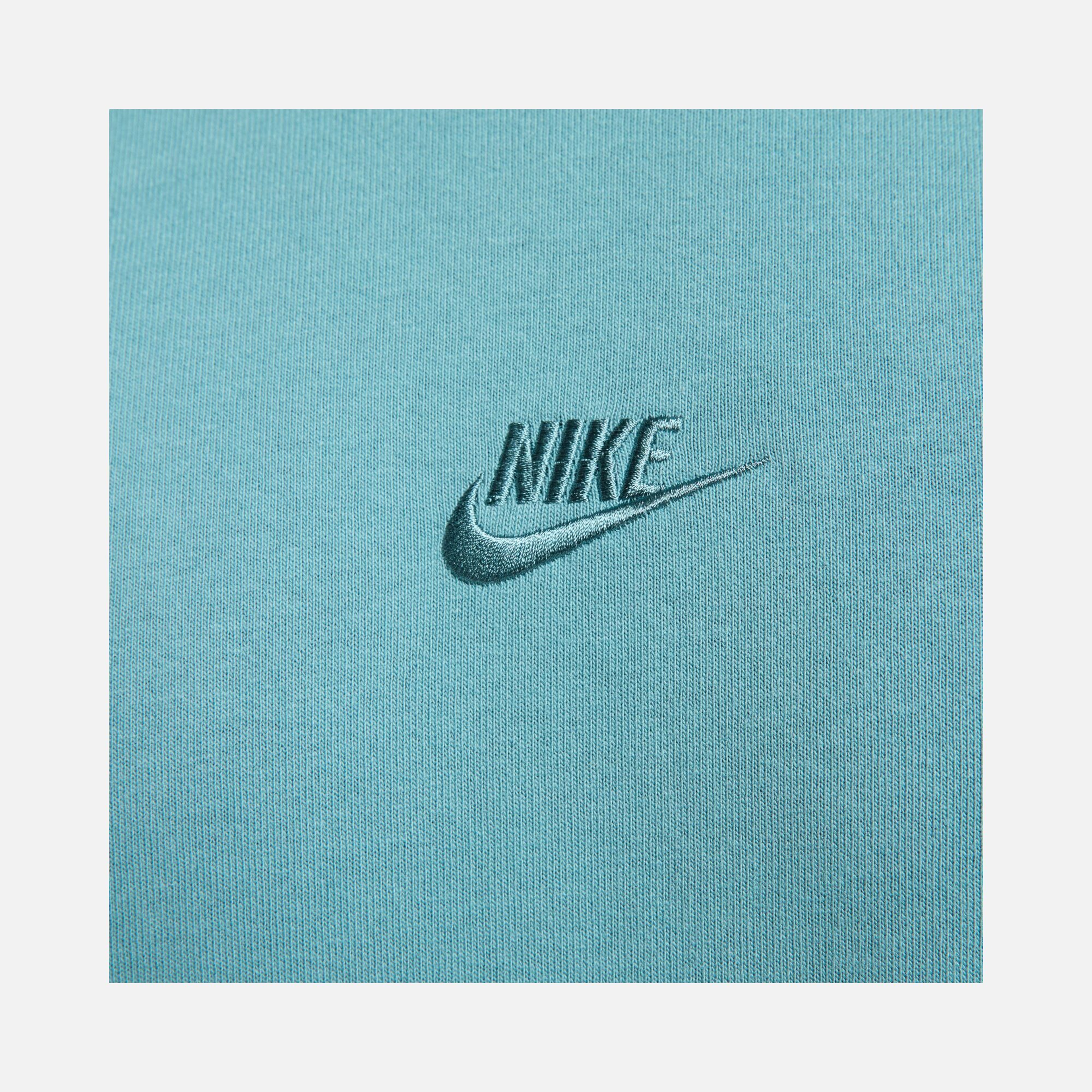 Nike Sportswear Premium Essentials Short-Sleeve Erkek Tişört