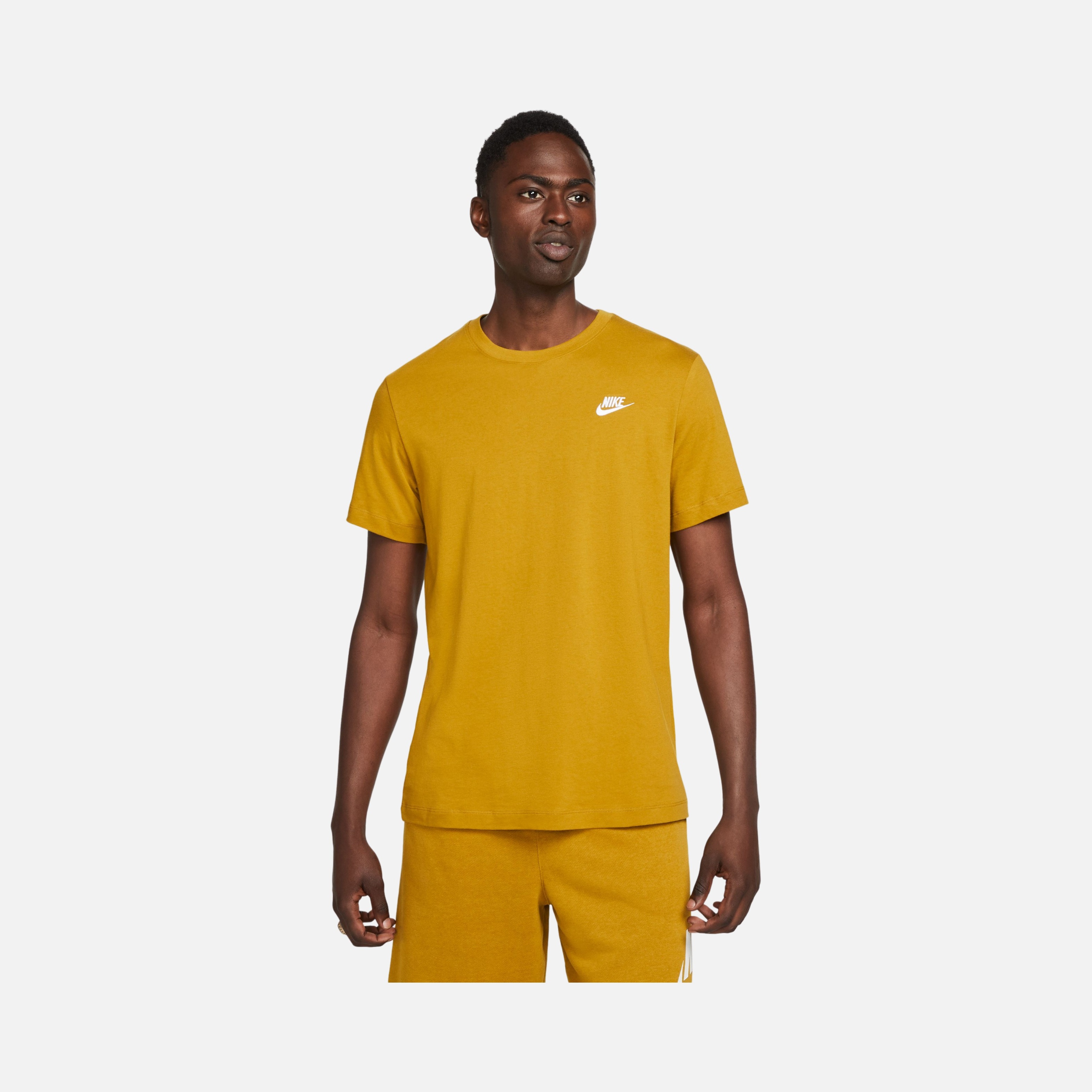 Nike Sportswear Club Short-Sleeve Erkek Tişört