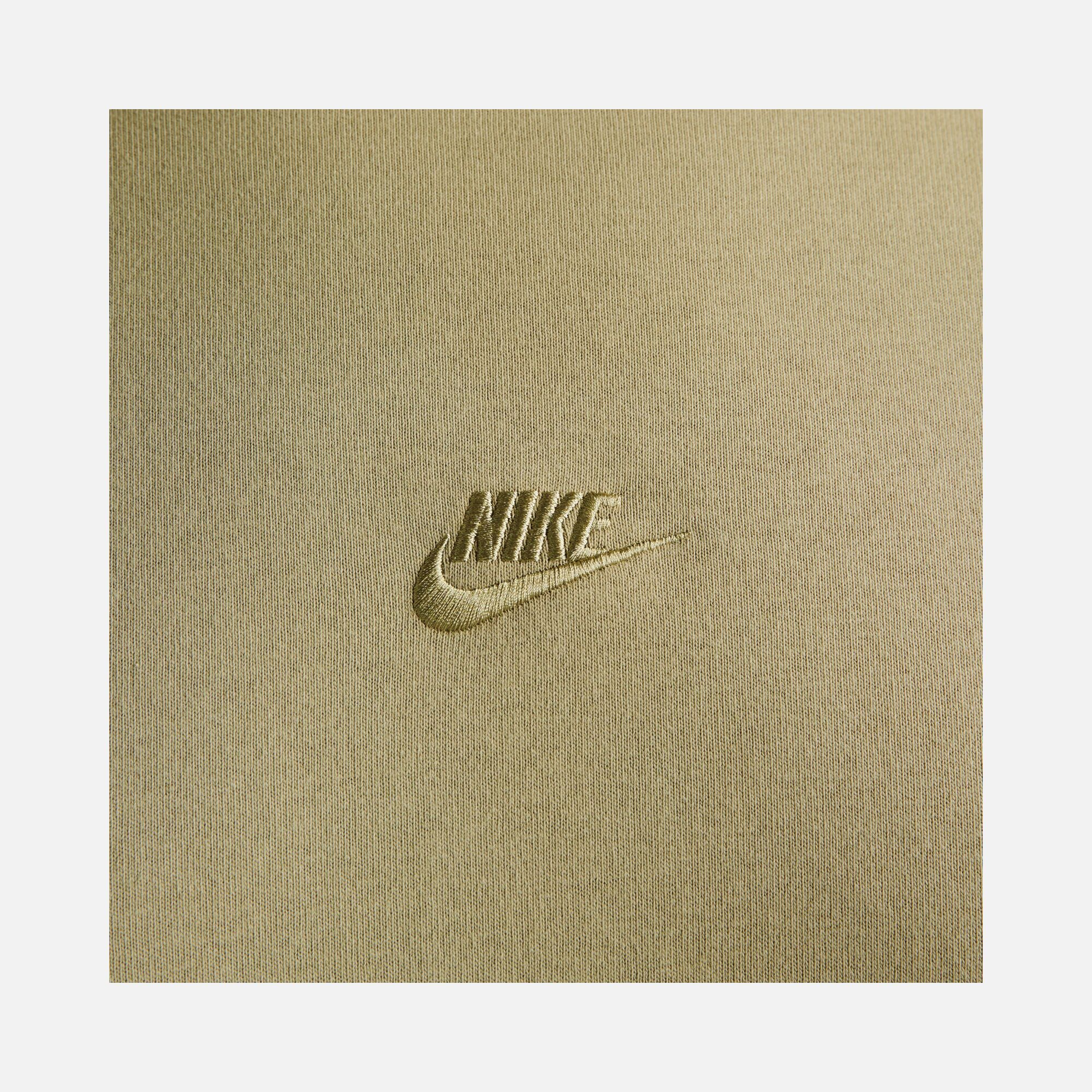 Nike Sportswear Premium Essentials Short-Sleeve Erkek Tişört