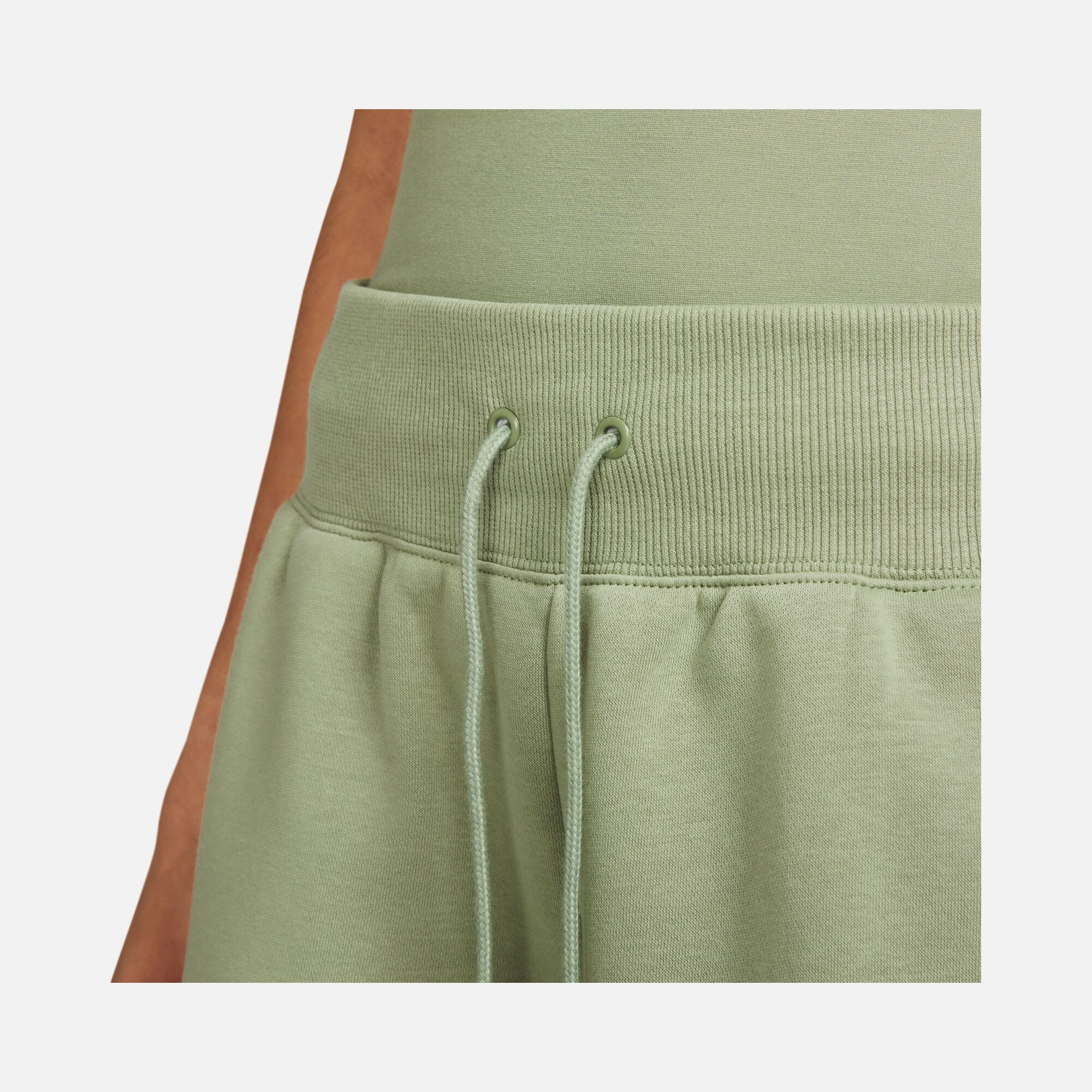 Nike Sportswear Phoenix Fleece High-Waisted Kadın Şort