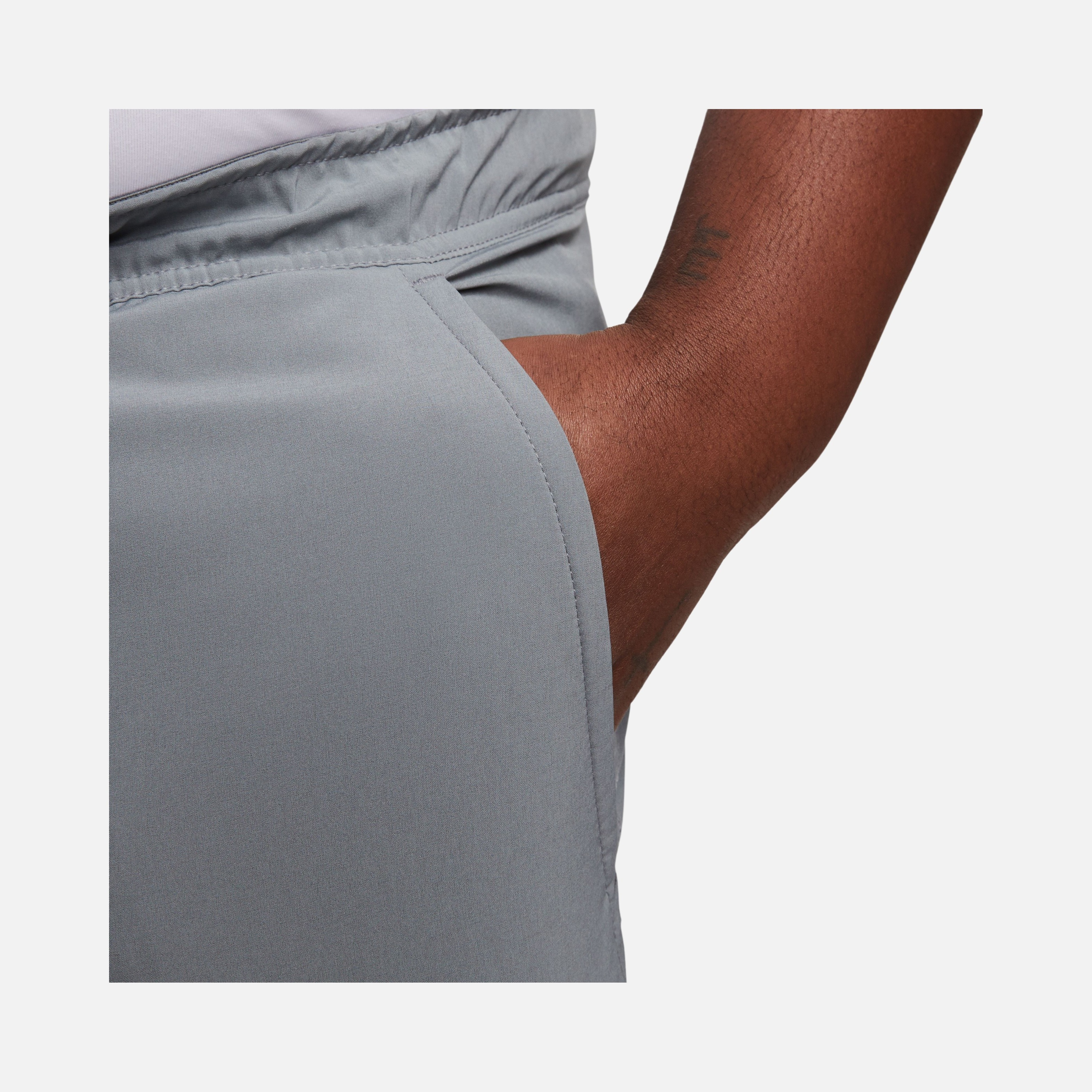 Nike Dri-Fit Unlimited 18cm (approx.) Unlined Versatile Training Erkek Şort