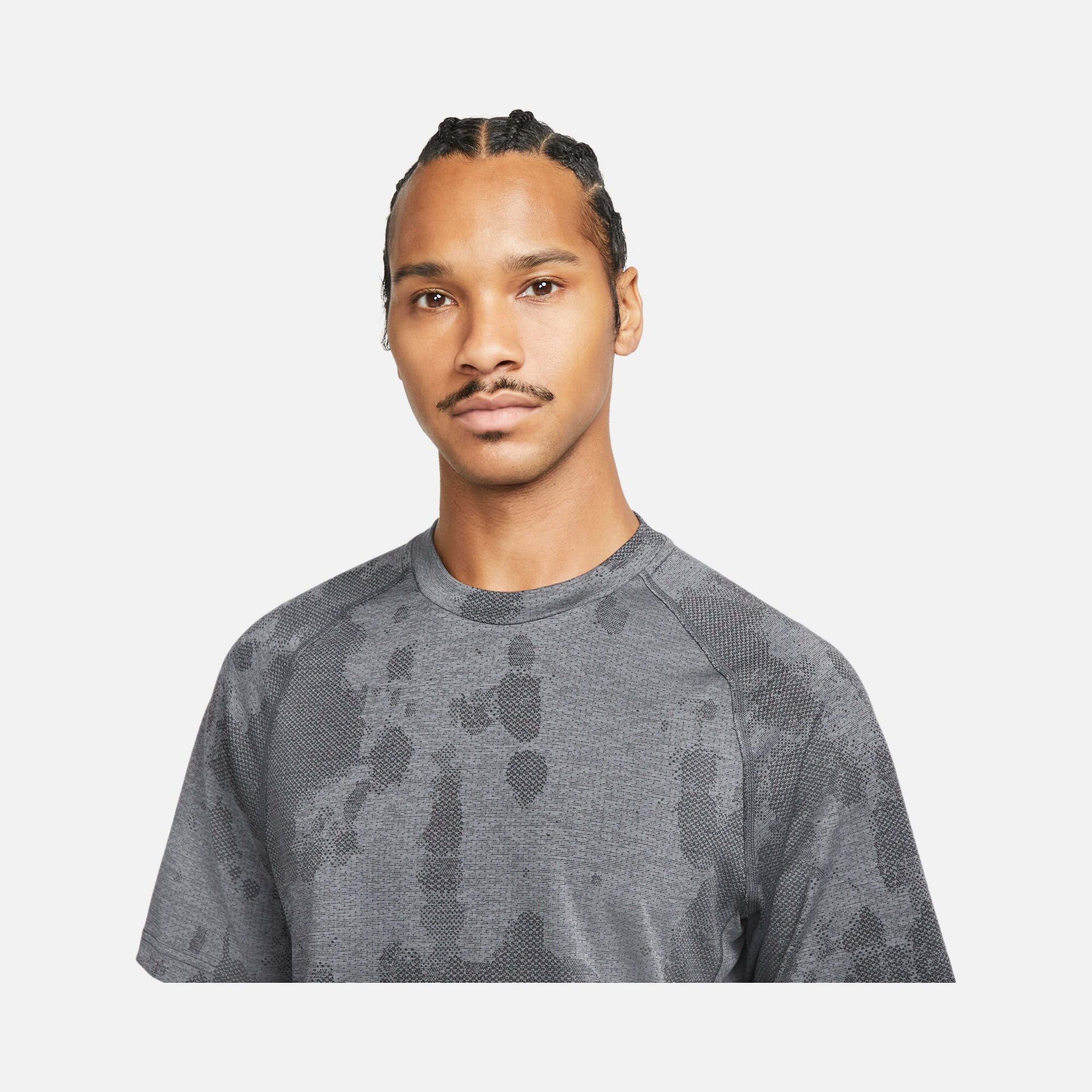 Nike Dri-Fit ADV Axis Performance System Engineered Training Short-Sleeve Erkek Tişört