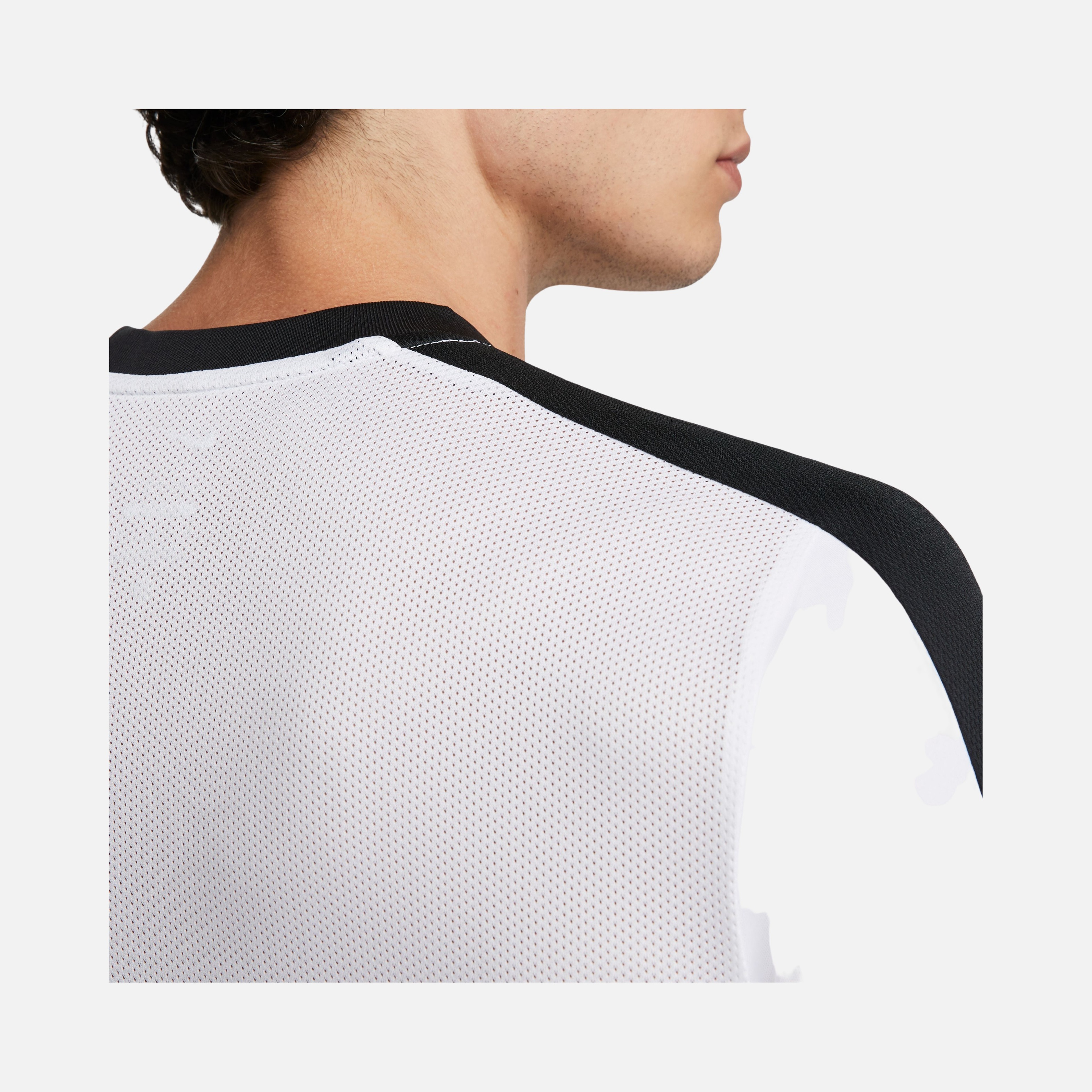 Nike Dri-Fit Academy Smooth Knit Global Football Training Short-Sleeve Erkek Tişört