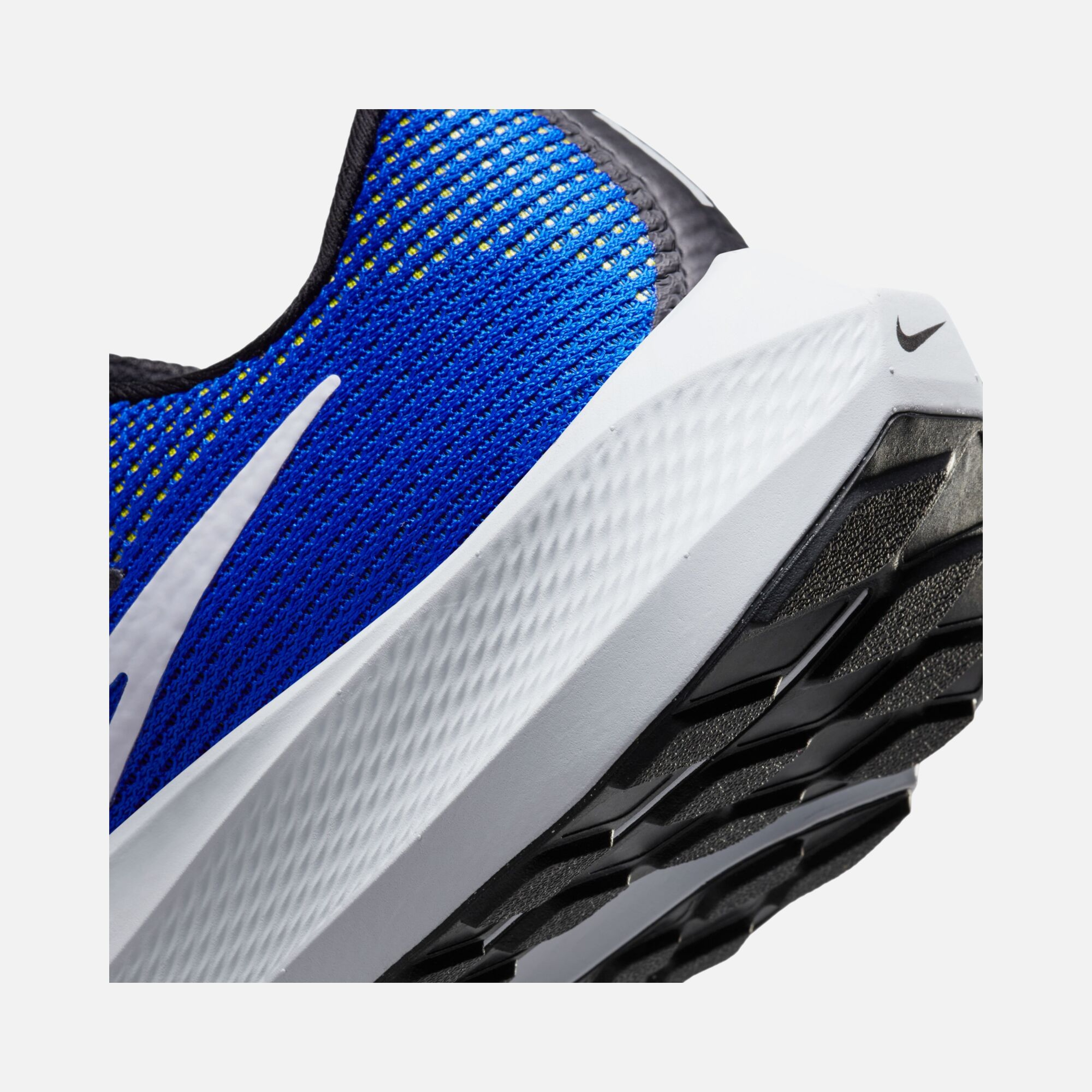 Nike Air Zoom Pegasus 40 Road Running Erkek Spor Ayakkabı