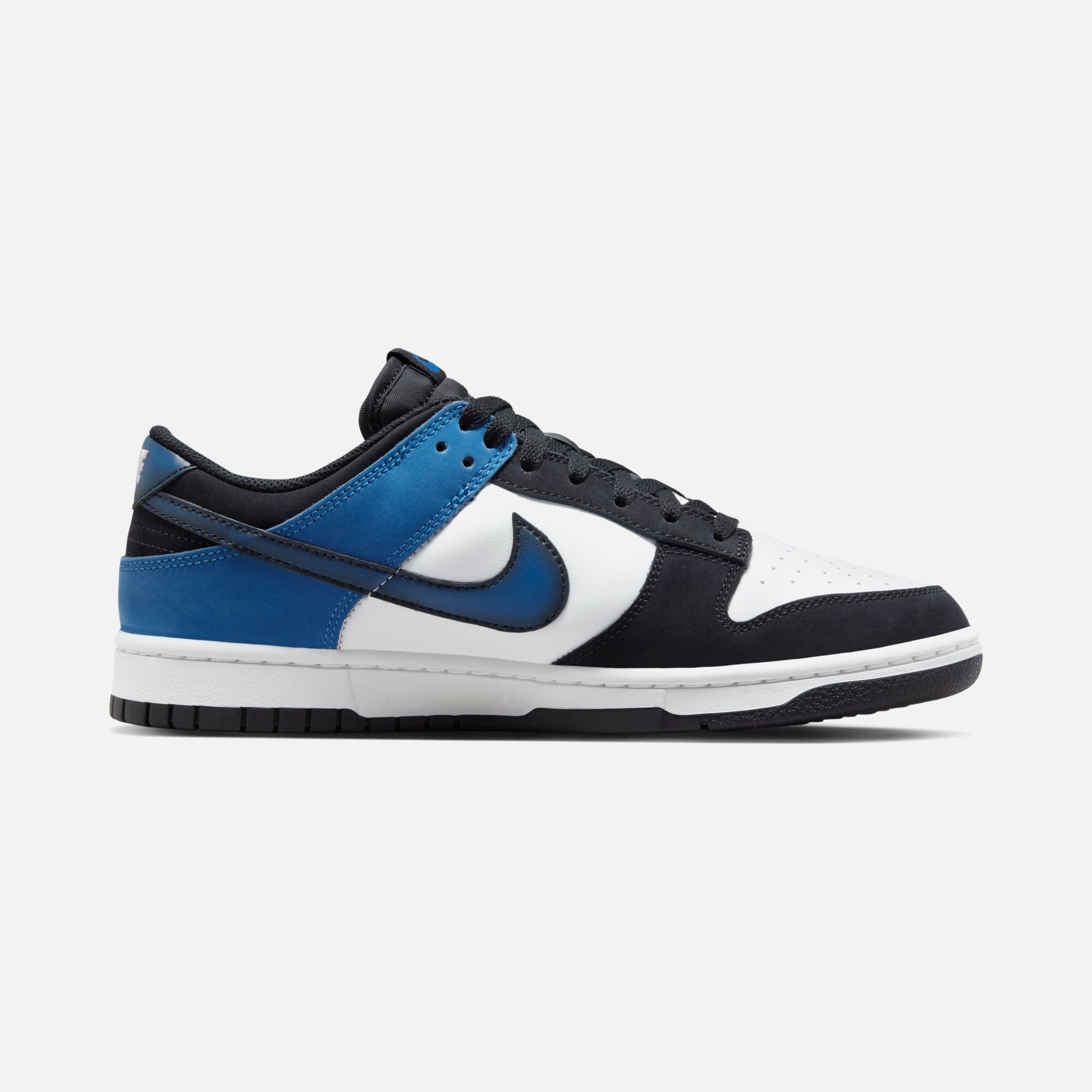 Nike Dunk Low Retro ''Worn Details'' Erkek Spor Ayakkabı