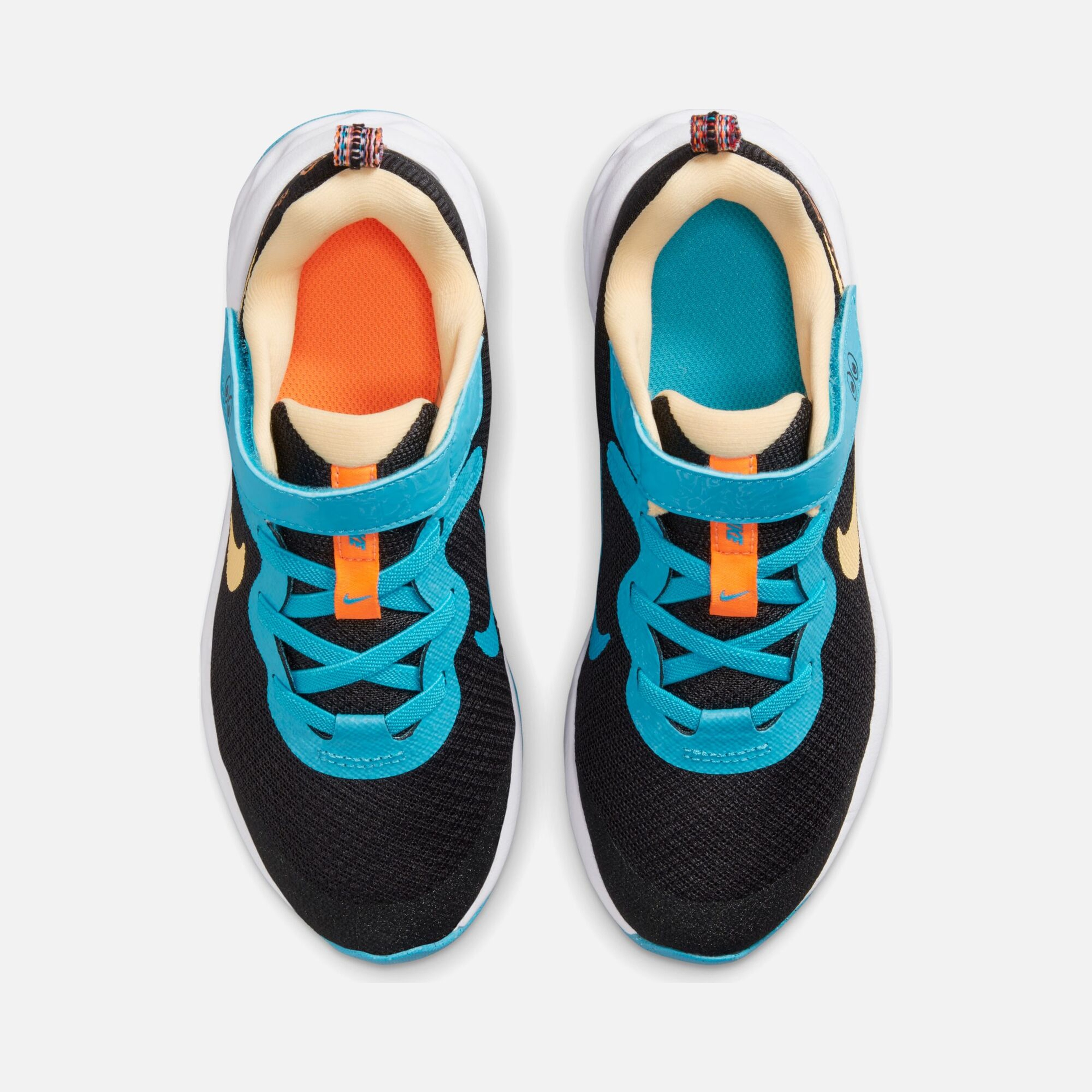 Nike Revolution 6 Lil (PSV) Çocuk Spor Ayakkabı