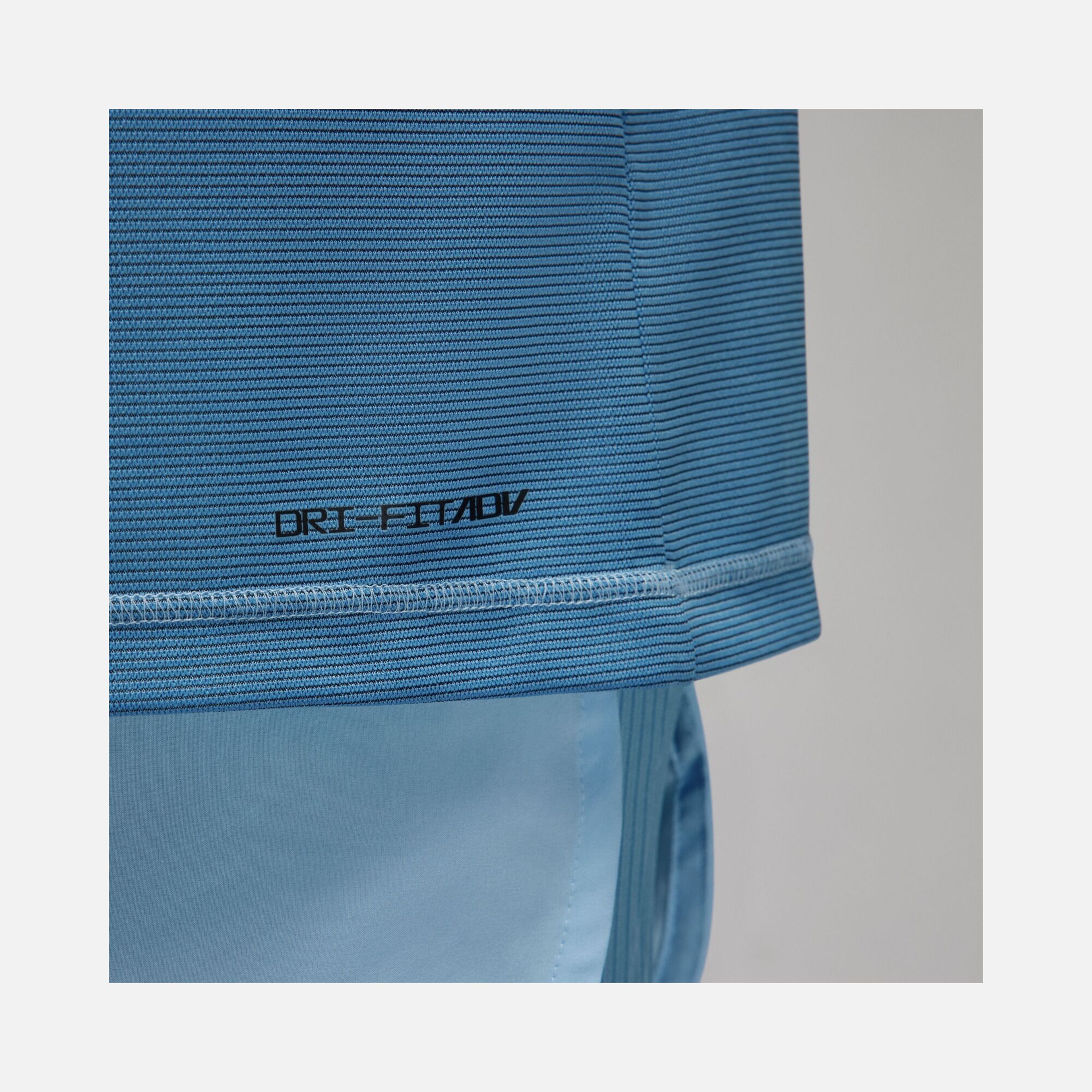 Nike Jordan Dri-Fit ADV Sport Statament Short-Sleeve Erkek Tişört