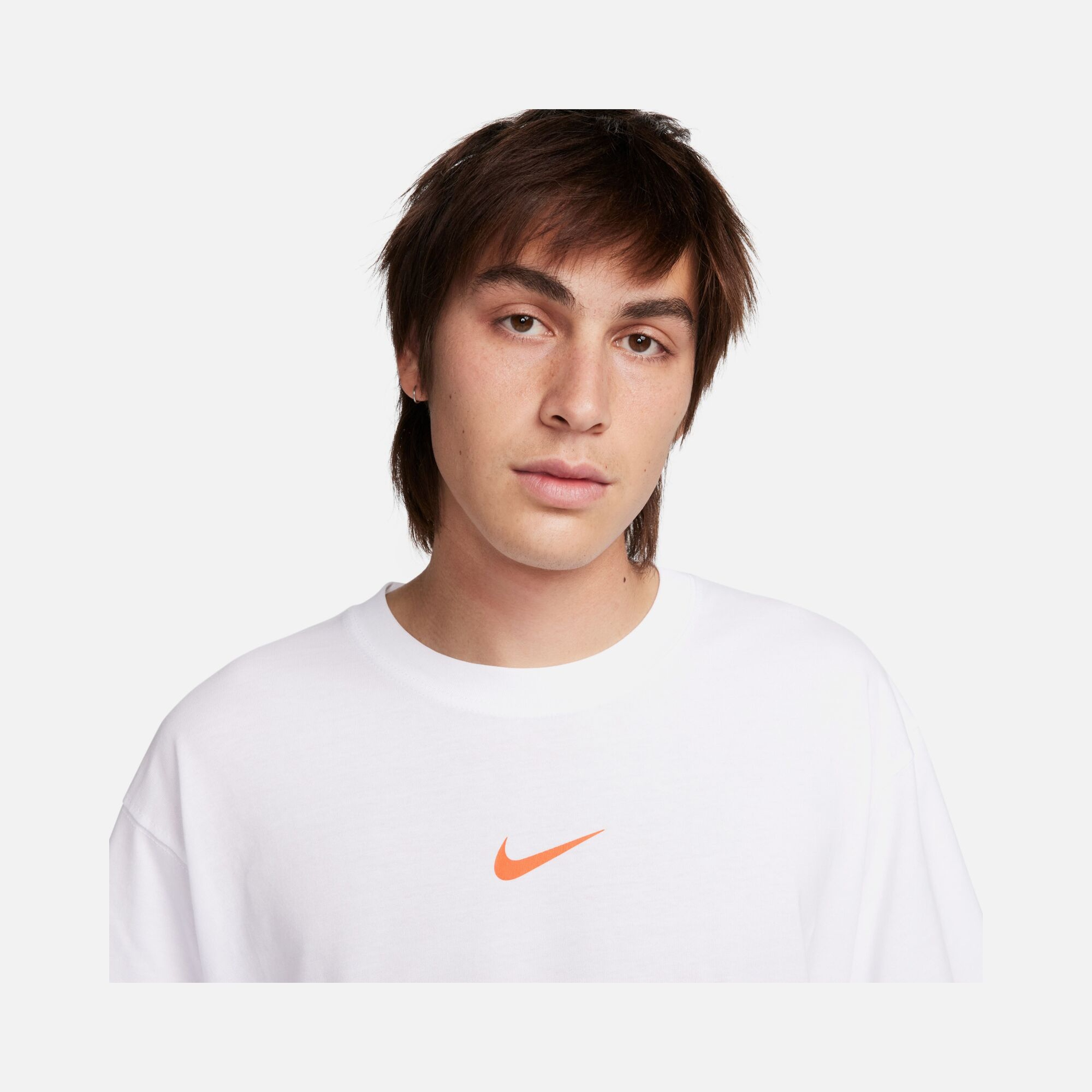 Nike Sportswear ''Triple Swoosh Graphic'' Short-Sleeve Erkek Tişört