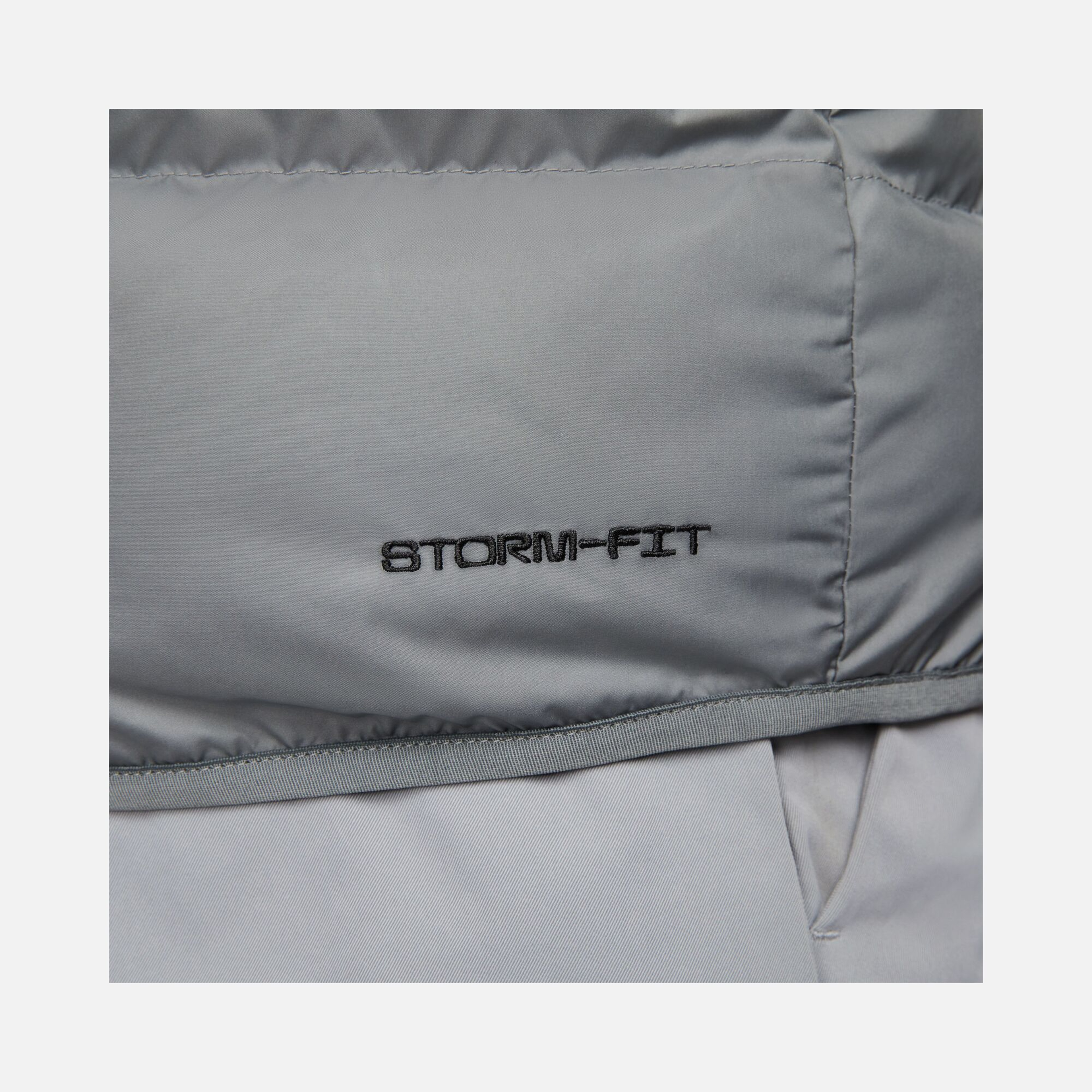 Nike Sportswear Storm-Fit Windrunner Insulated Full-Zip Erkek Yelek