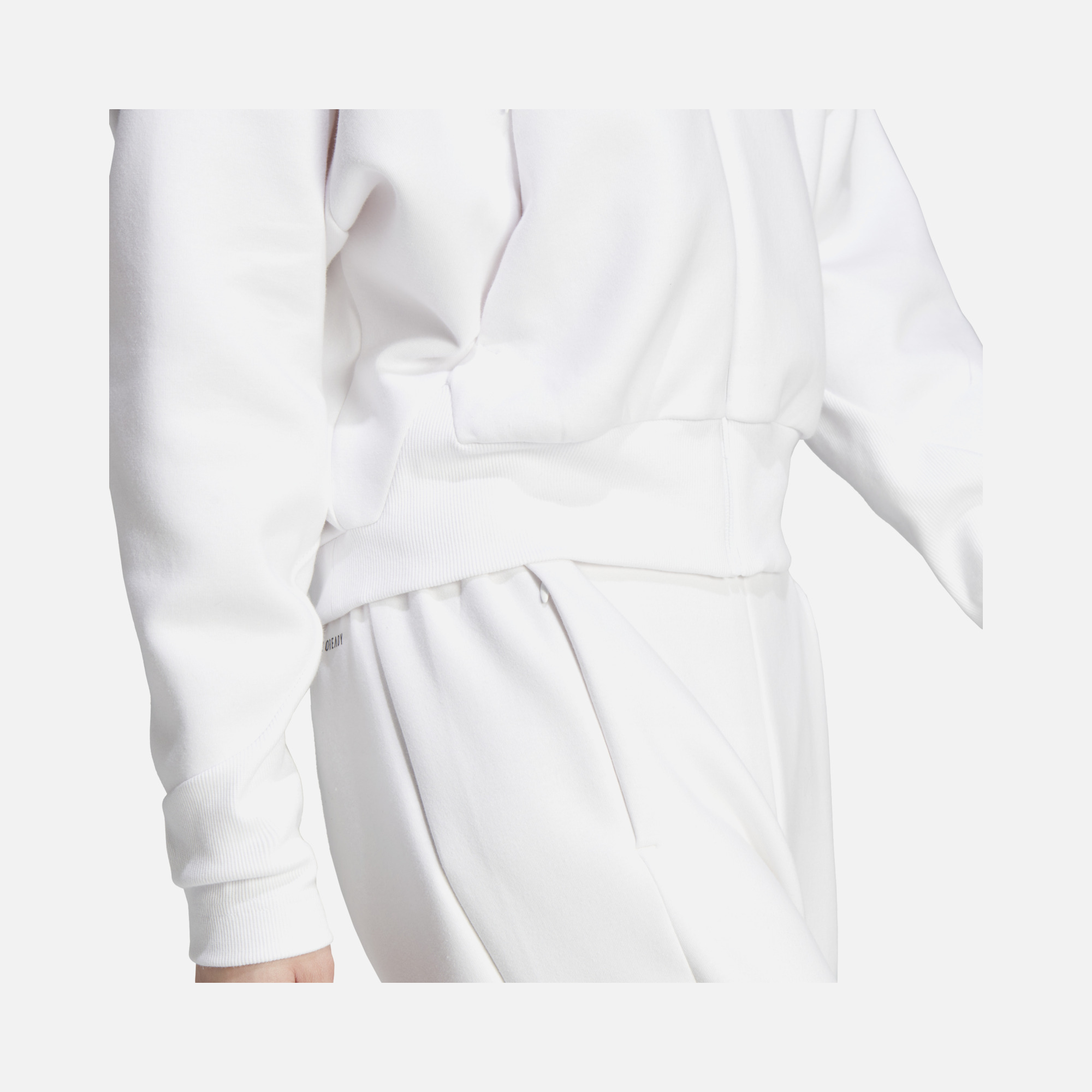 adidas Sportswear  Z.N.E. Full-Zip Hoodie kadın Sweatshirt