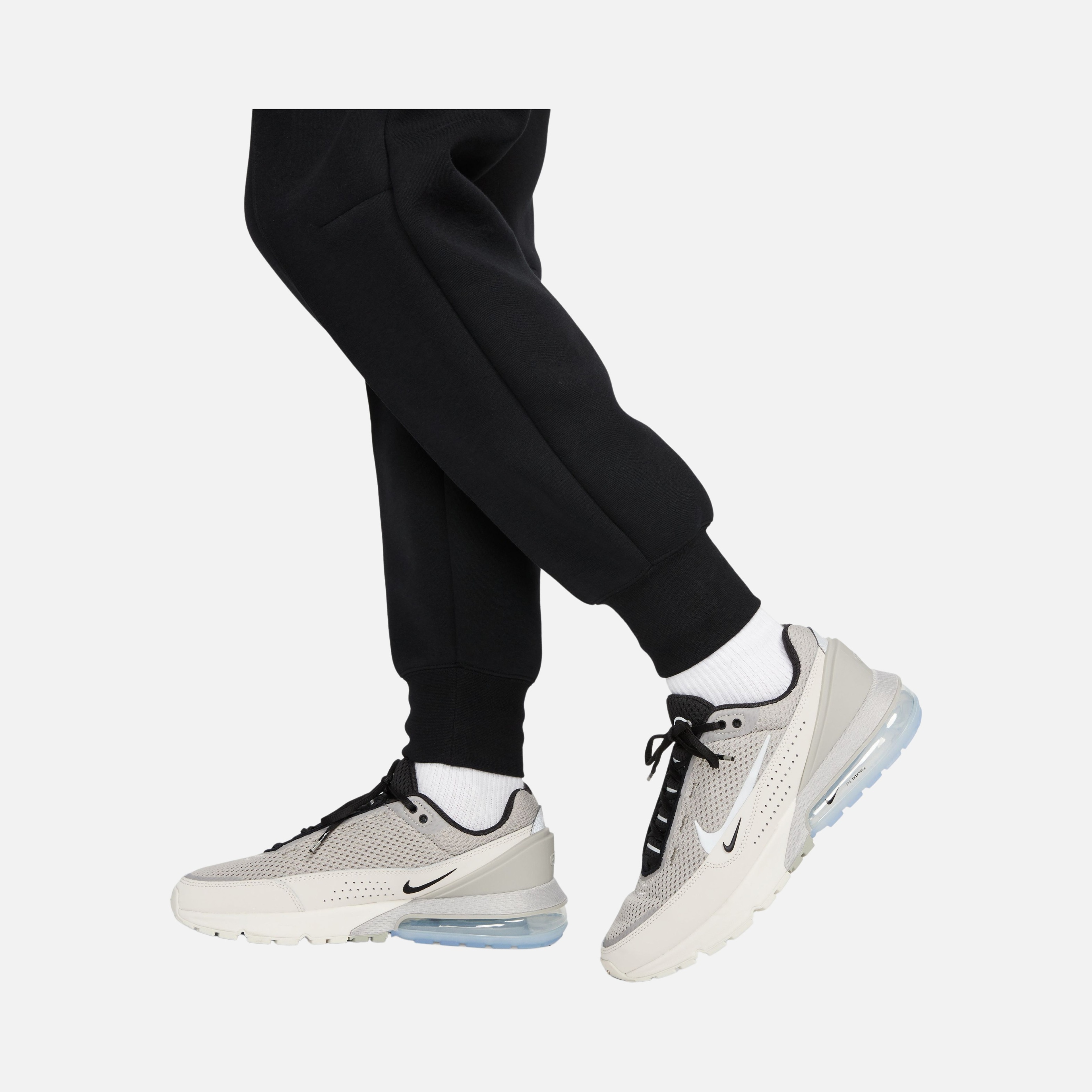 Nike Sportswear Tech Fleece Mid-Rise Kadın Eşofman Altı