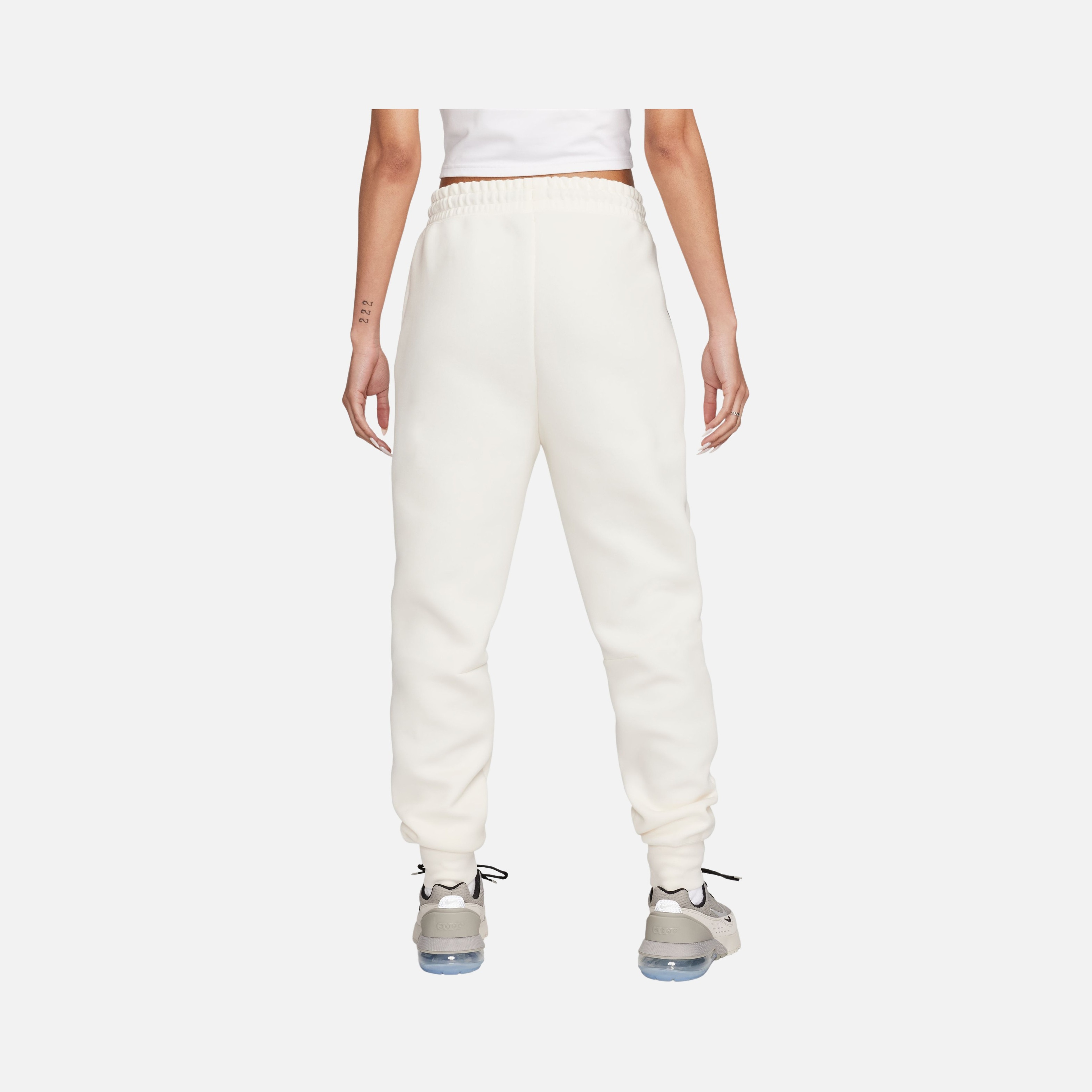 Nike Sportswear Tech Fleece Mid-Rise Kadın Eşofman Altı